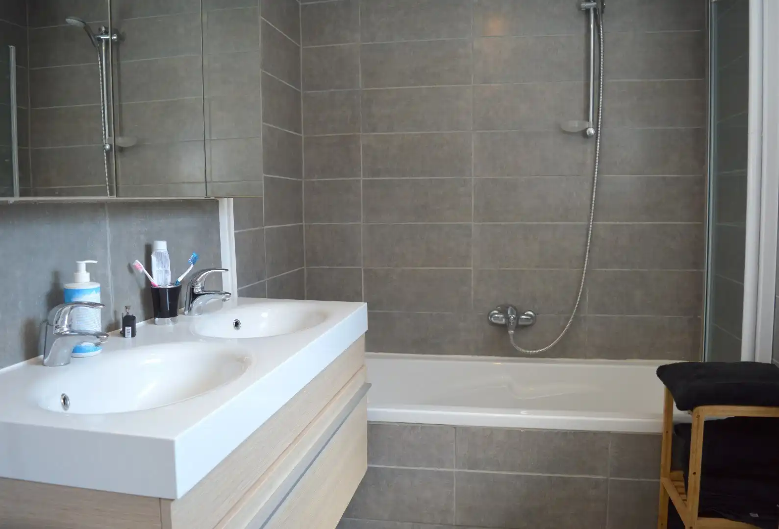 Gezellige woning met 2 slaapkamers te Wevelgem foto 8