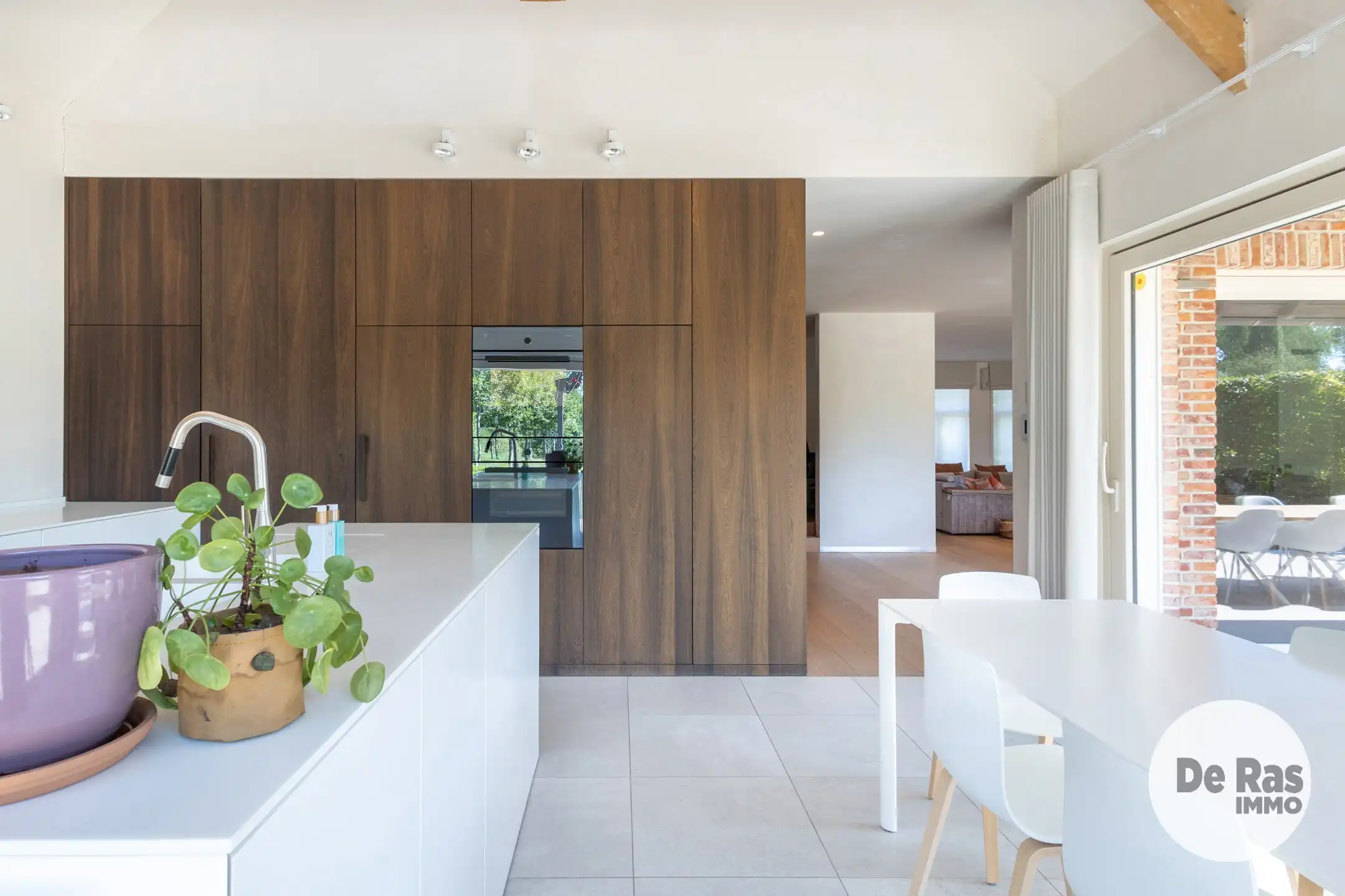 MERE - Excl. villa, landelijke charme met schitterende tuin foto 12