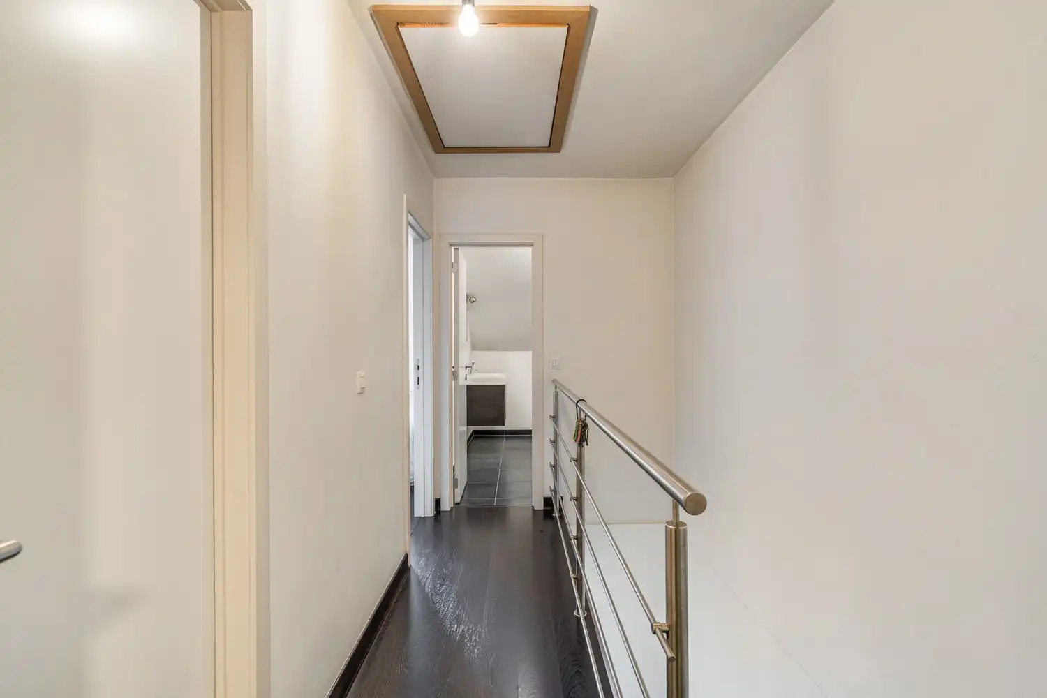 Moderne en energiezuinige(A-label) woning met 4 ruime slaapkamers, 2 badkamers, 2 autostaanplaatsen, een ruime kelder en een tuin te Kessel-Lo! foto 21