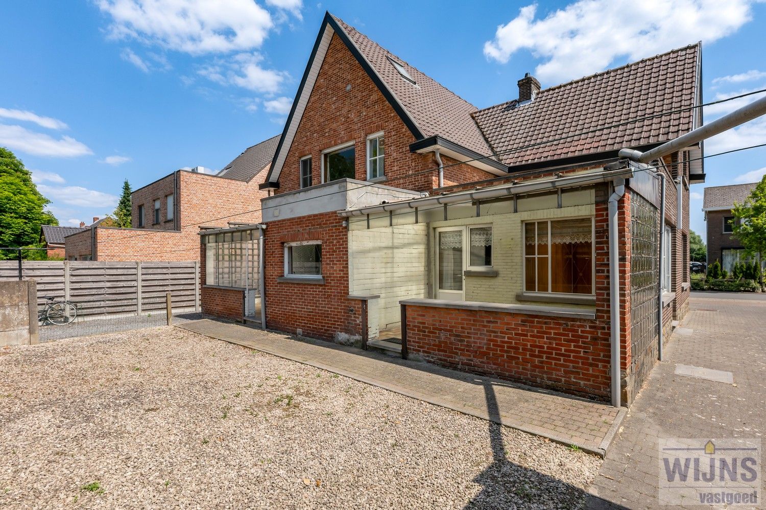 Karaktervolle open bebouwing in het centrum van Berlaar-Heikant met potentieel voor twee wooneenheden. foto 7