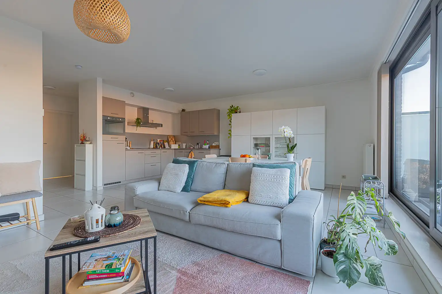 Prachtig app met garage, lift én zeer groot terras! foto 3