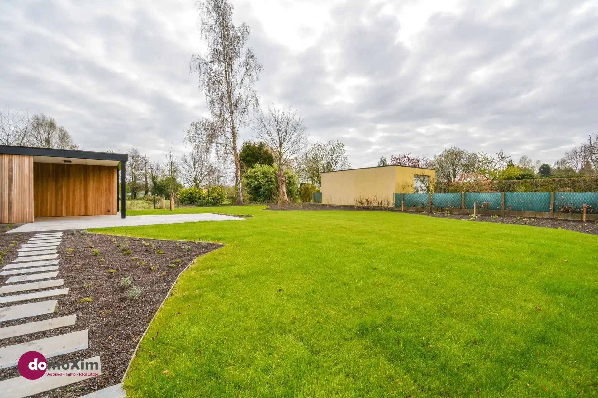 Ruime gerenoveerde woning met een prachtig uitzicht in Hombeek foto 25