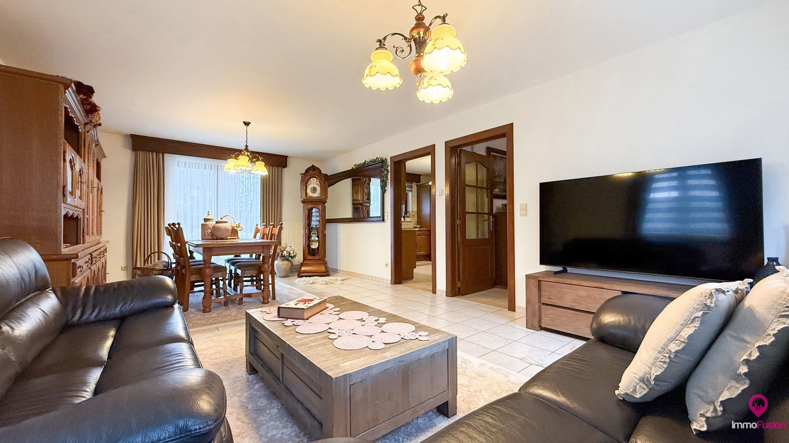 Gezellige woning met 3 slaapkamers en prachtige tuin! foto 4