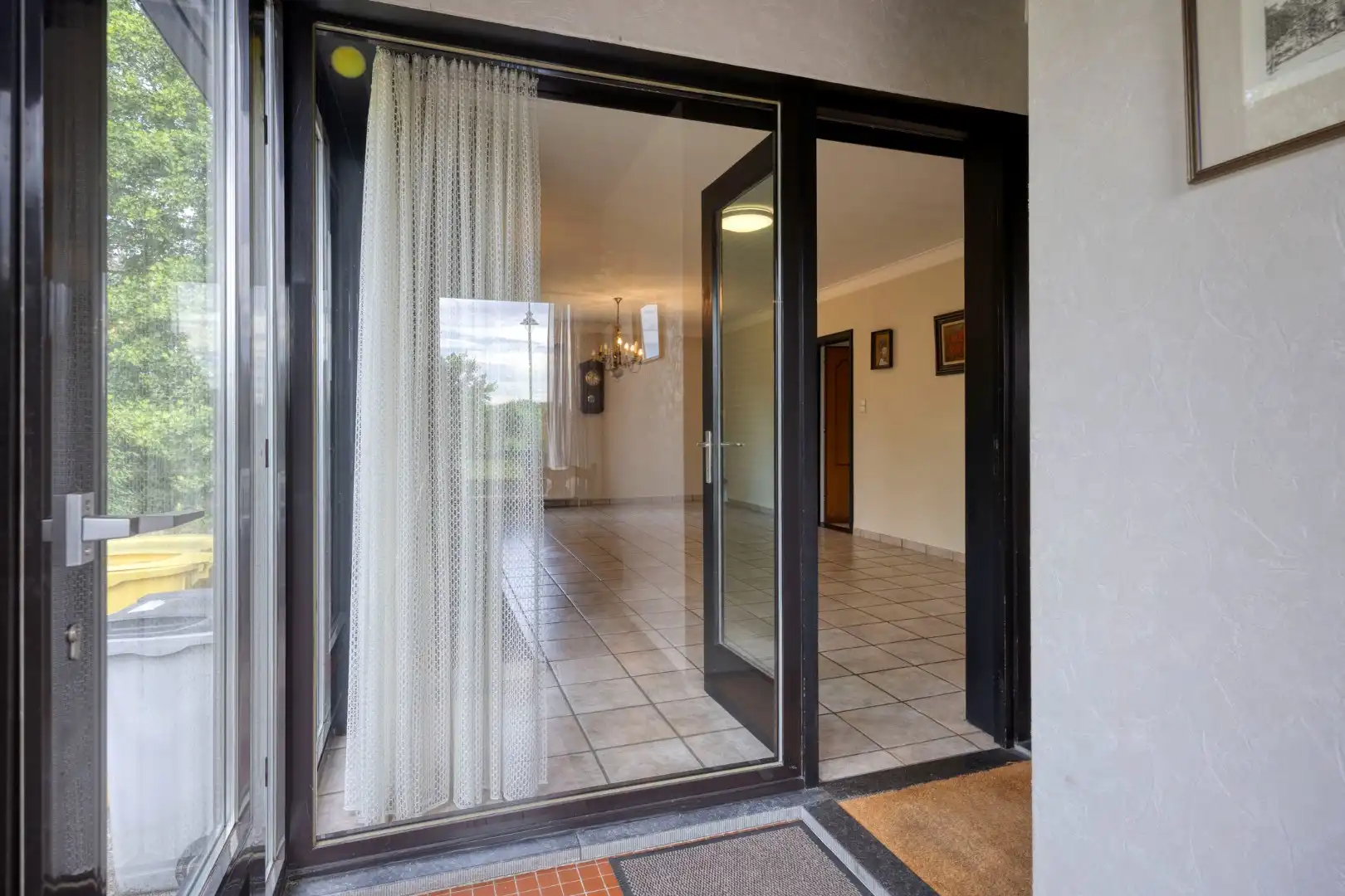 Gelijkvloerse woning met 3 slpks op een uniek perceel van 2.164 m² nabij de Markt !  foto 19