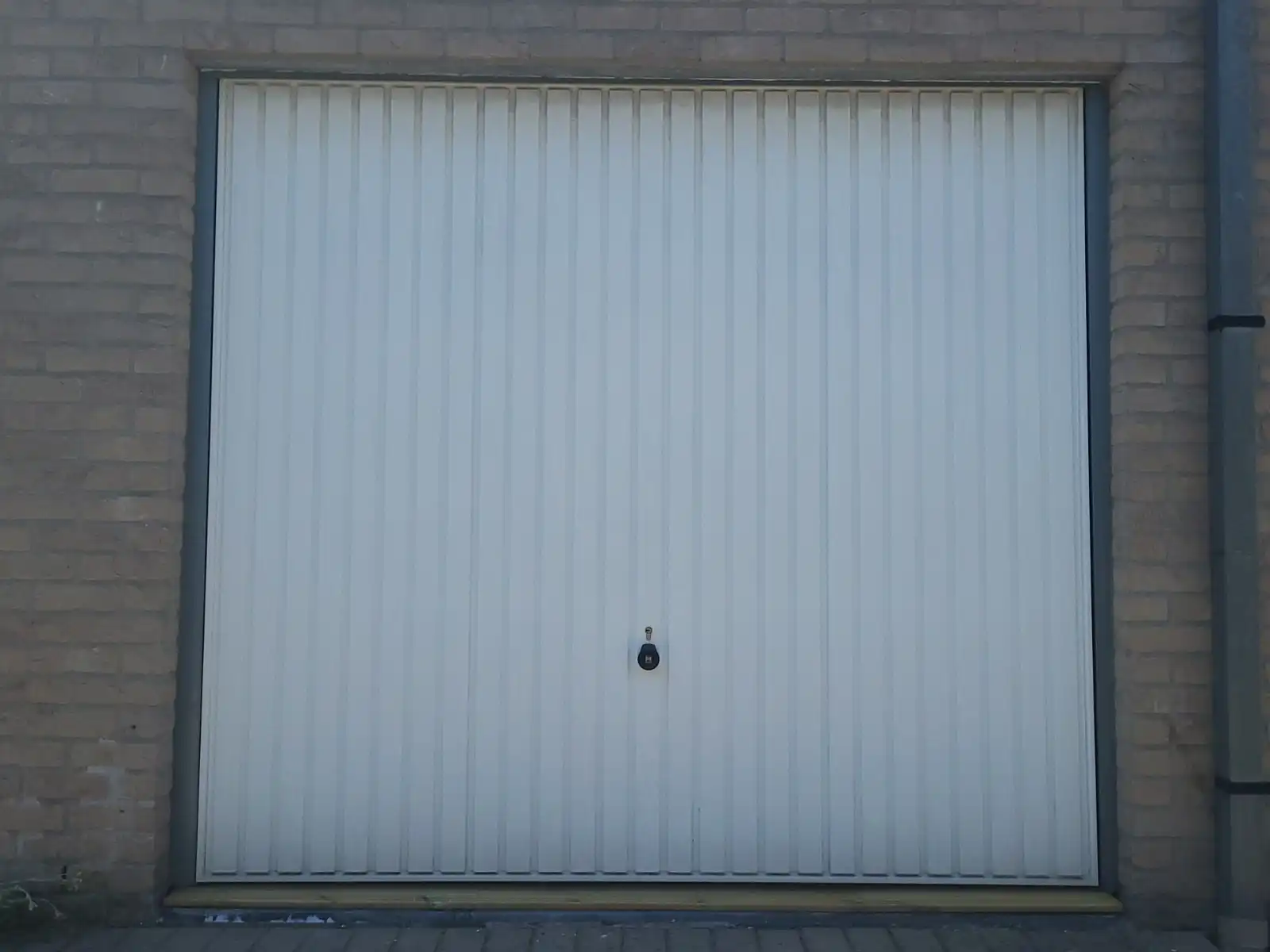 Garage te huur centrum Deinze foto 2