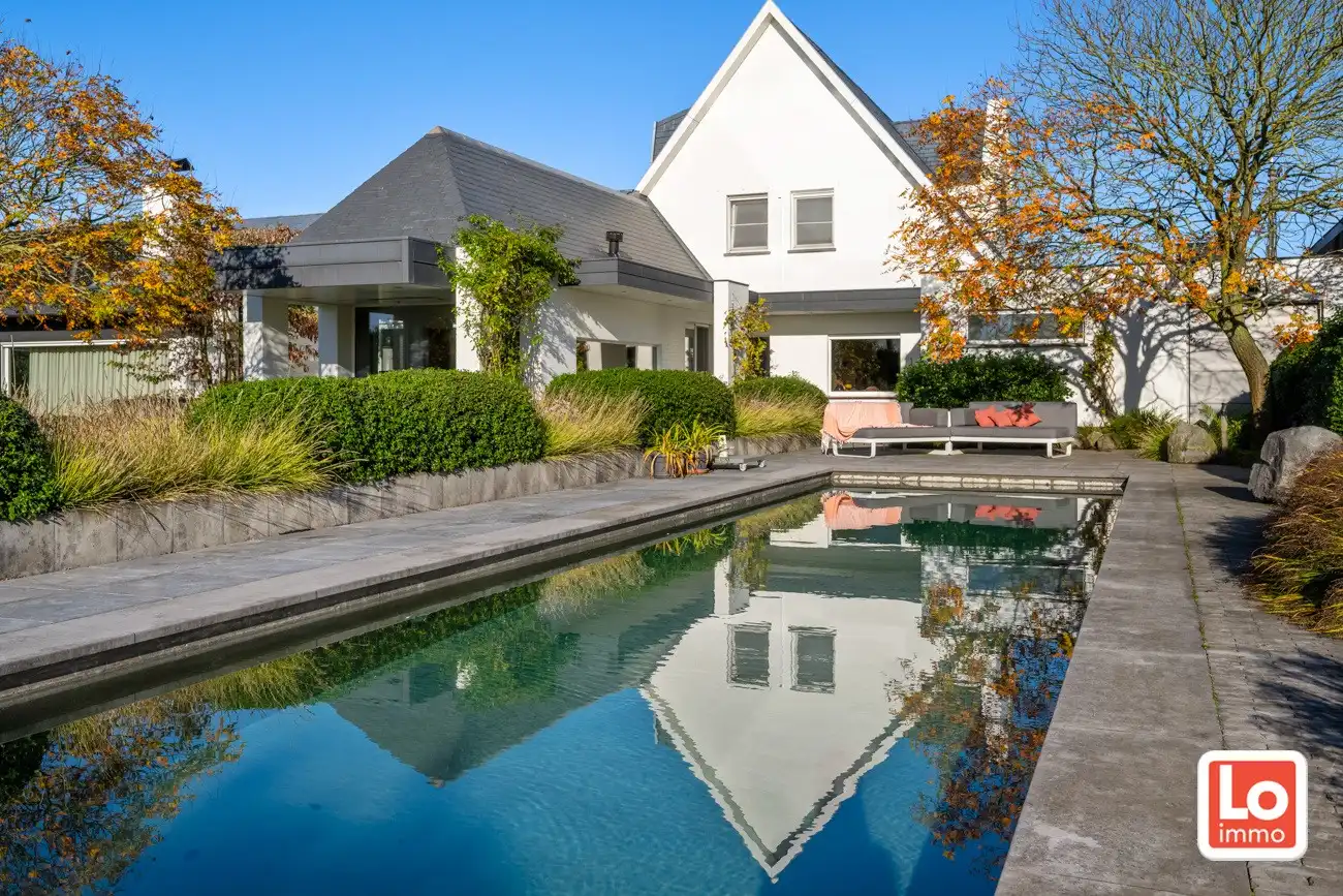 IN OPTIE! Mooie villa met prachtige tuin en zwembad foto 28