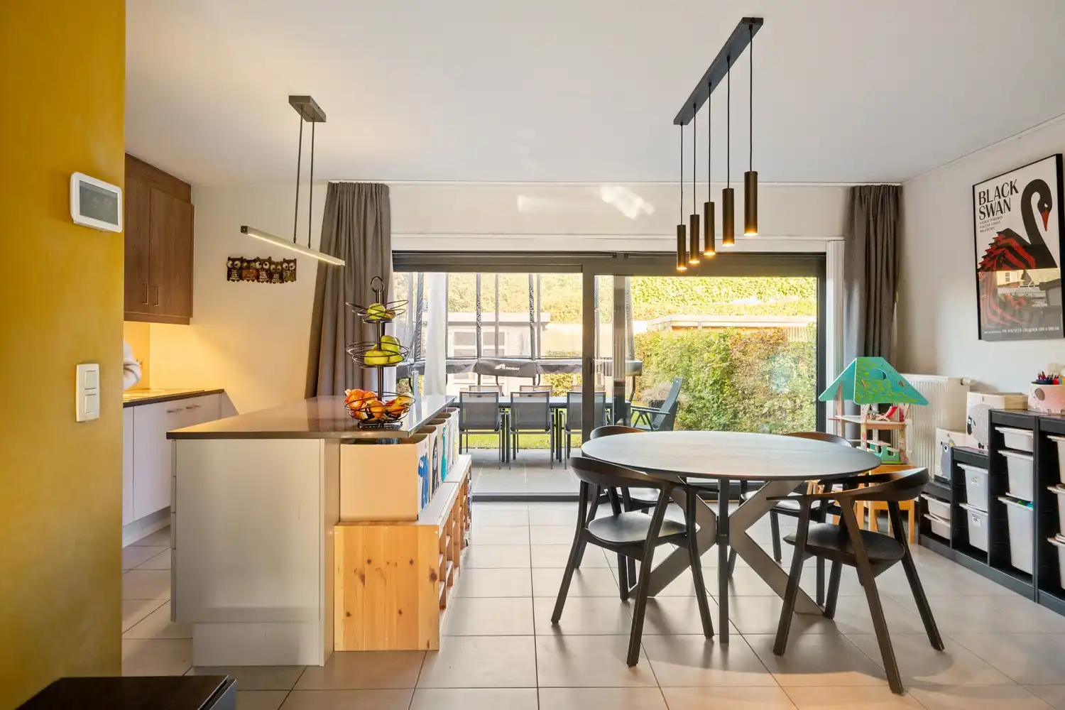 Energiezuinige instapklare woning met 4 slpkrs en uitstekende ligging foto 3