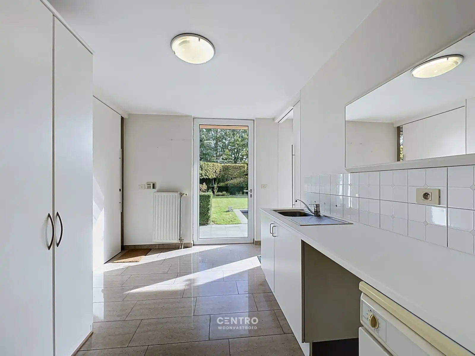 EXCLUSIEVE VILLA MET RUIME KANTOORVLEUGEL OP 1.191 M² – LUXE, RUIMTE EN VEELZIJDIGHEID! foto 11
