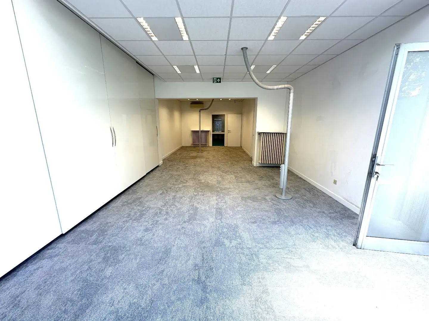 Instapklare kantoorruimte (+/- 100 m²) met 2 parkeerplaatsen, Torhout centrum foto 9
