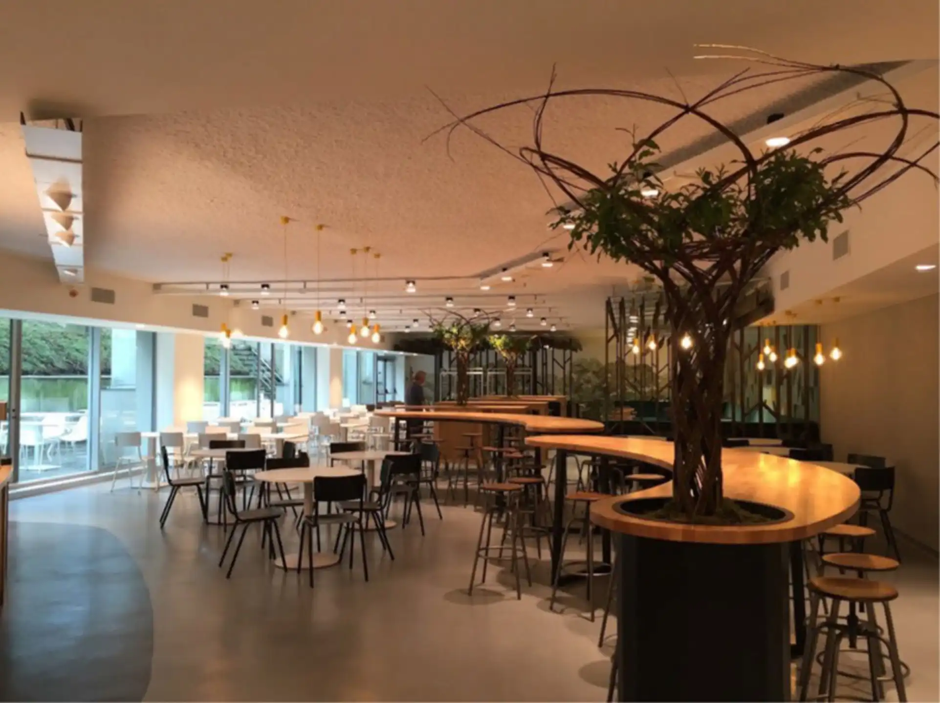 Kantoorruimte 216m²  te huur foto 8