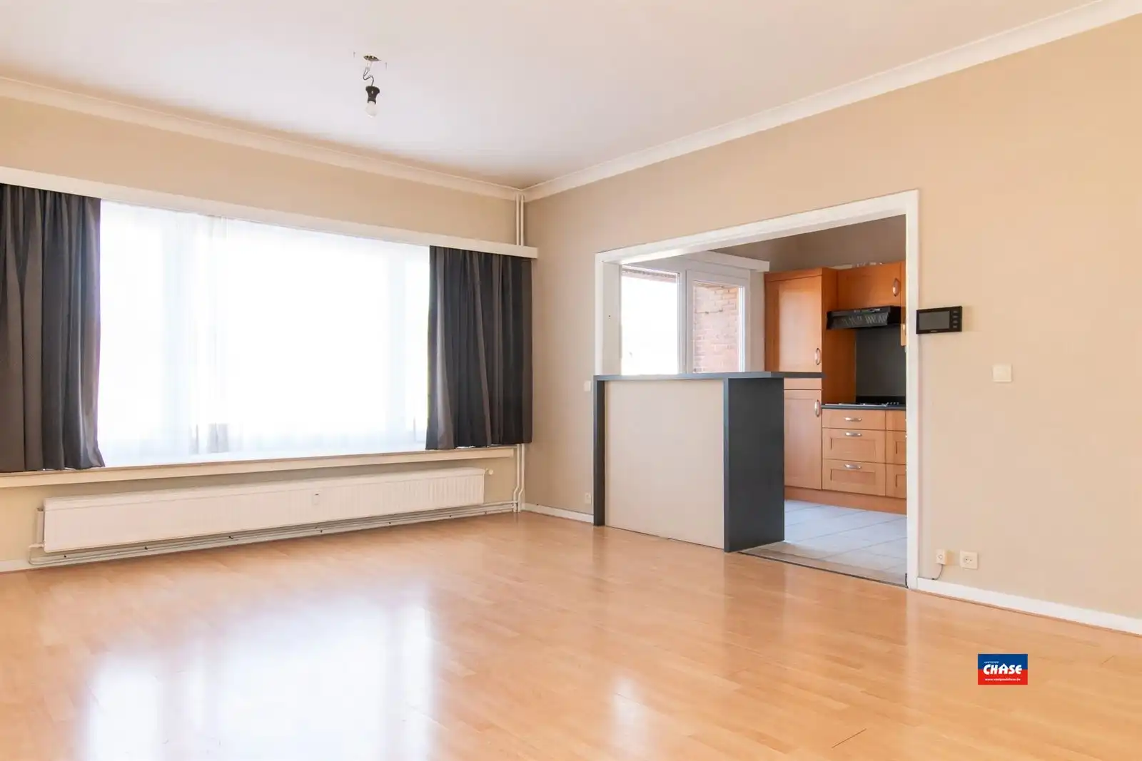 Hoofdfoto van de publicatie: Lichtrijk appartement met terras op de eerste verdieping