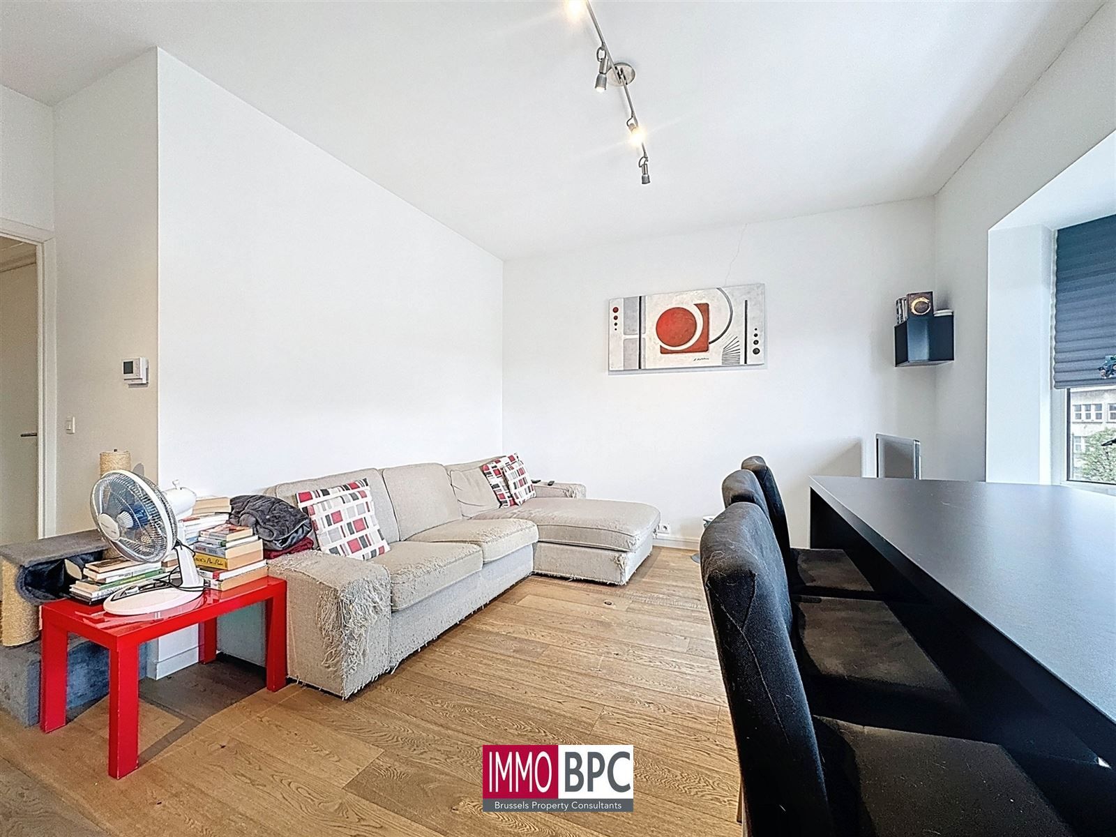 Gezellig en instapklaar appartement met 2 slaapkamers en lage lasten foto 4