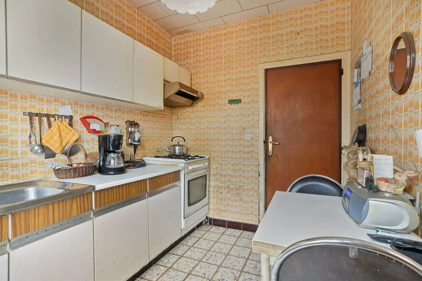 Te renoveren woning met 3 slaapkamers, zolder en veel potentieel op topligging in Halle foto 6