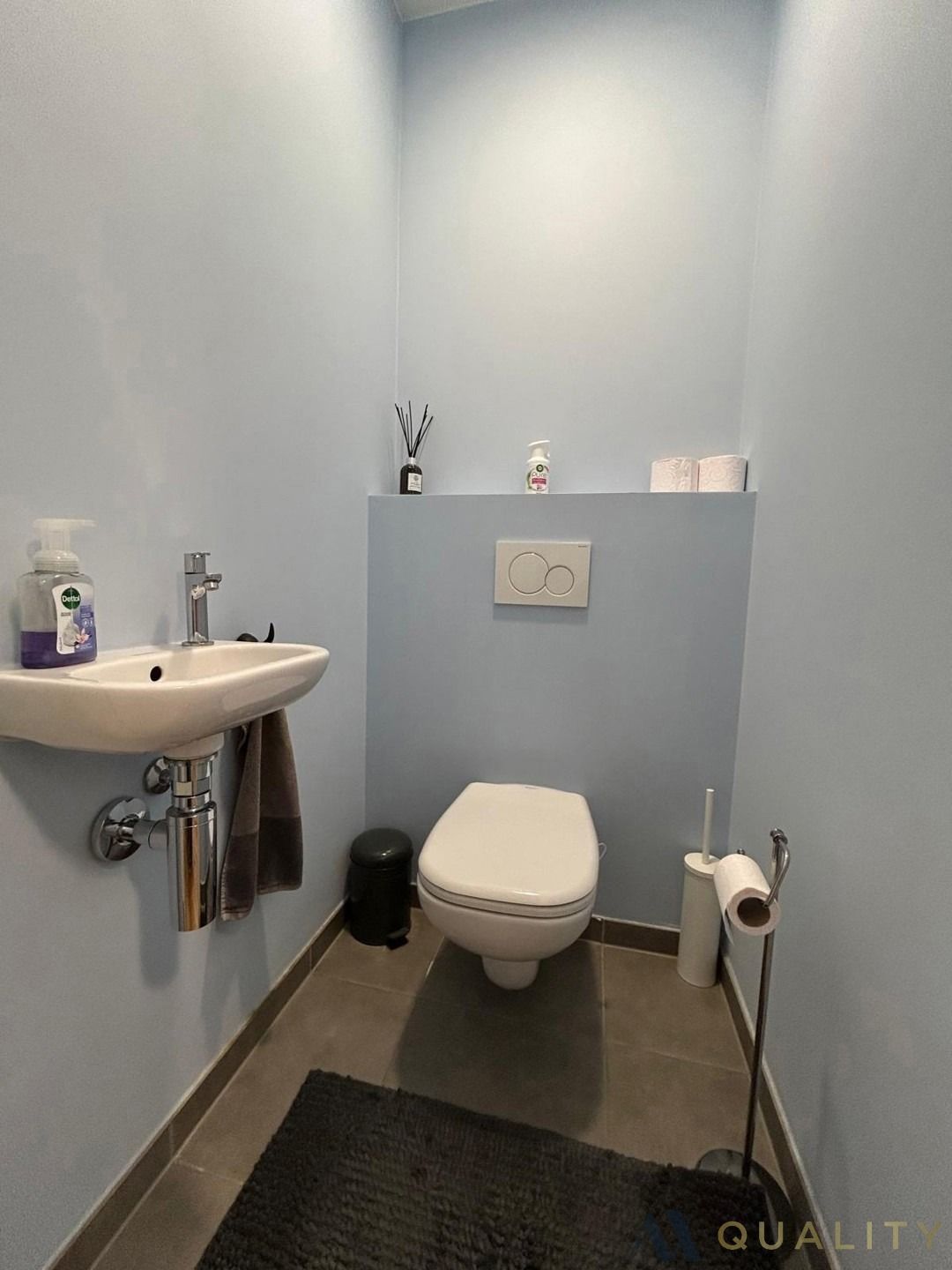 Recent appartement op de eerste verdieping foto 3