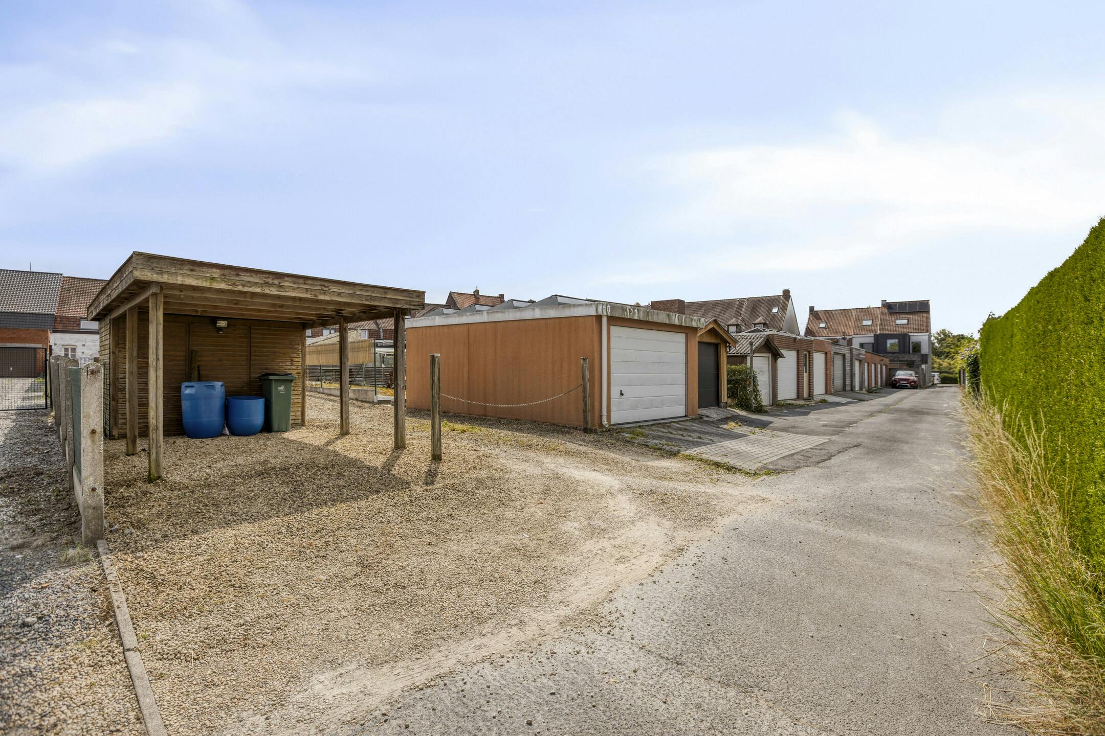 Gezinswoning met 4 slaapkamers en garage te koop in Stasegem!  foto 15