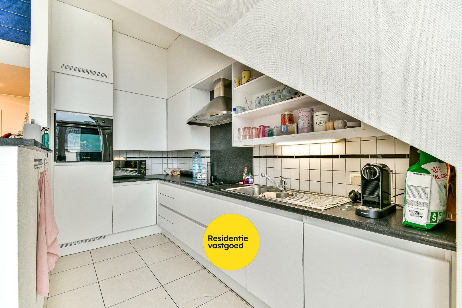 Dakappartement met 3 slaapkamers en garagebox in  centrum van Gistel foto 4