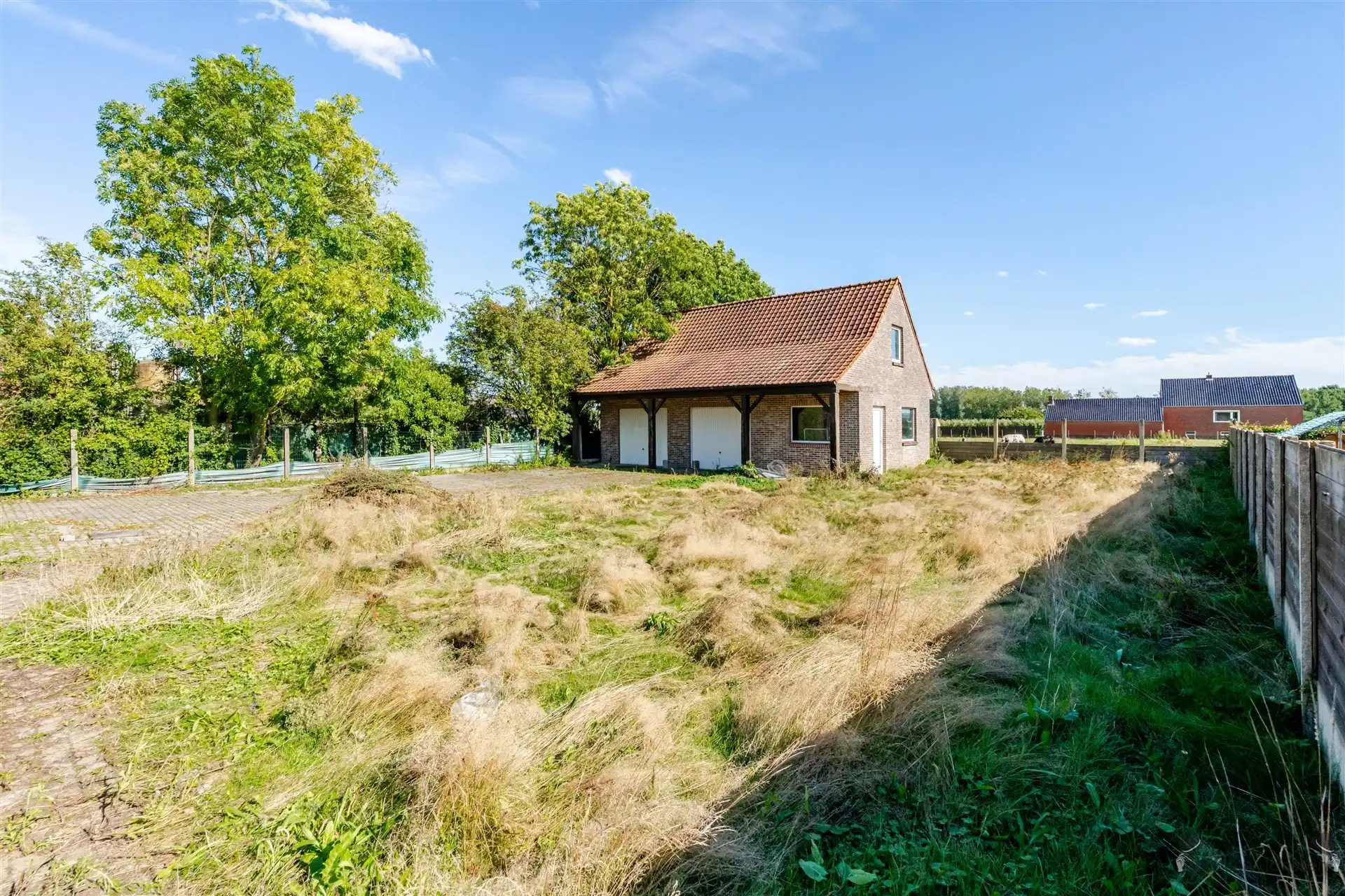 Karaktervolle woning met dubbele garage foto 23