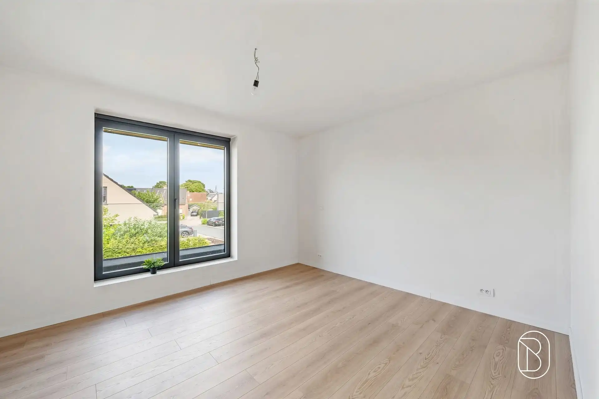Kwalitatieve moderne ruime nieuwbouwwoning HOB met 3 SLK! foto 19