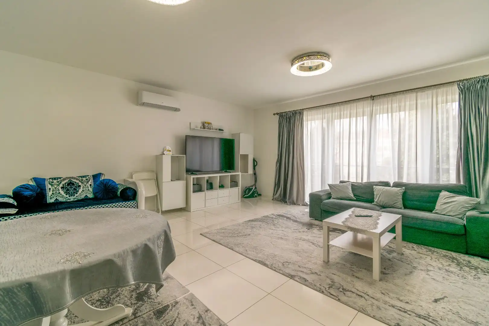 RECENTE OPBRENGSTEIGENDOM MET 2 APPARTEMENTEN! foto 5