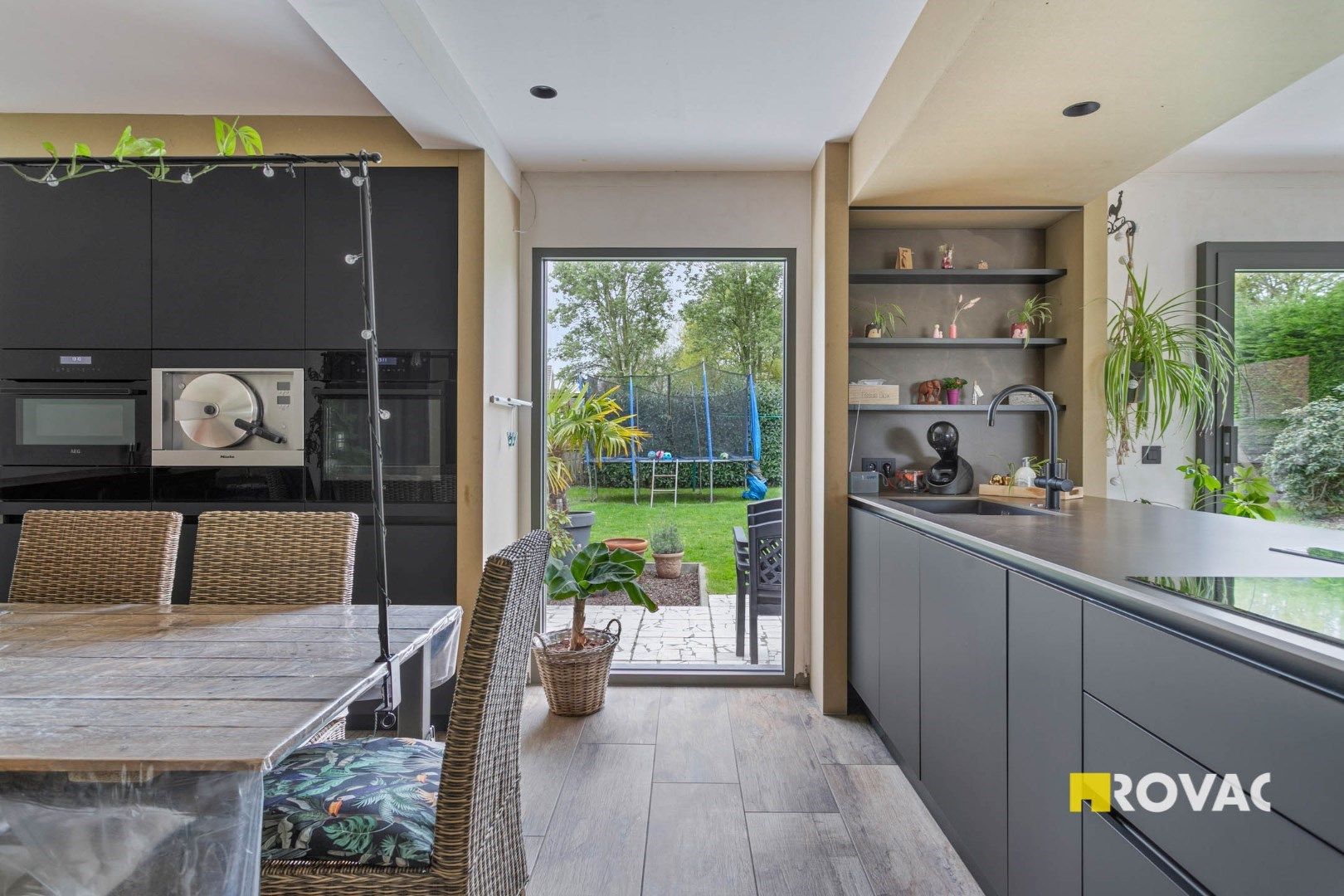 Alleenstaande woning met zuidgerichte tuin op 727 m² foto 10