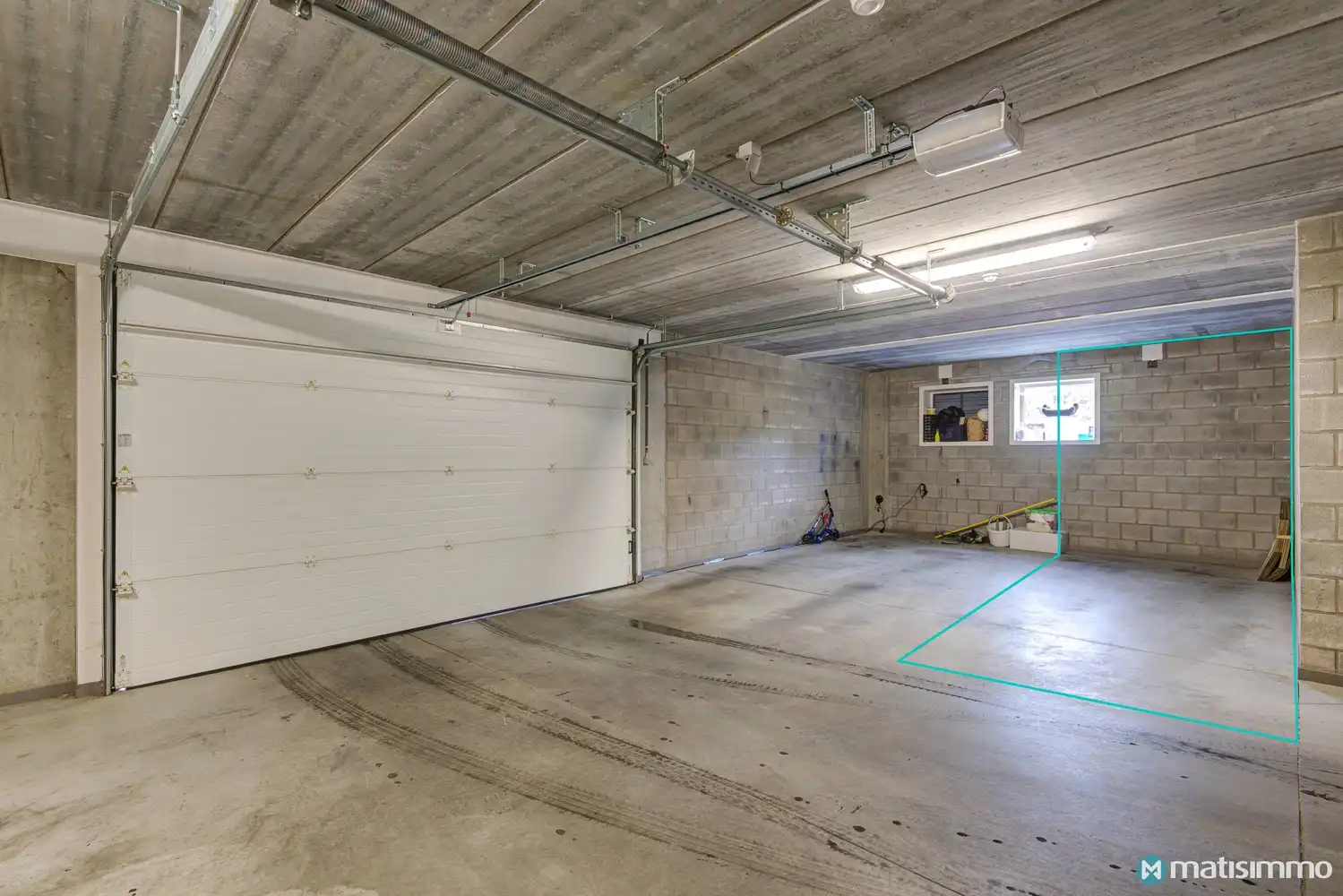 INSTAPKLAAR APPARTEMENT MET 2 SLAAPKAMERS EN AUTOSTAANPLAATS TE RIEMST foto 14