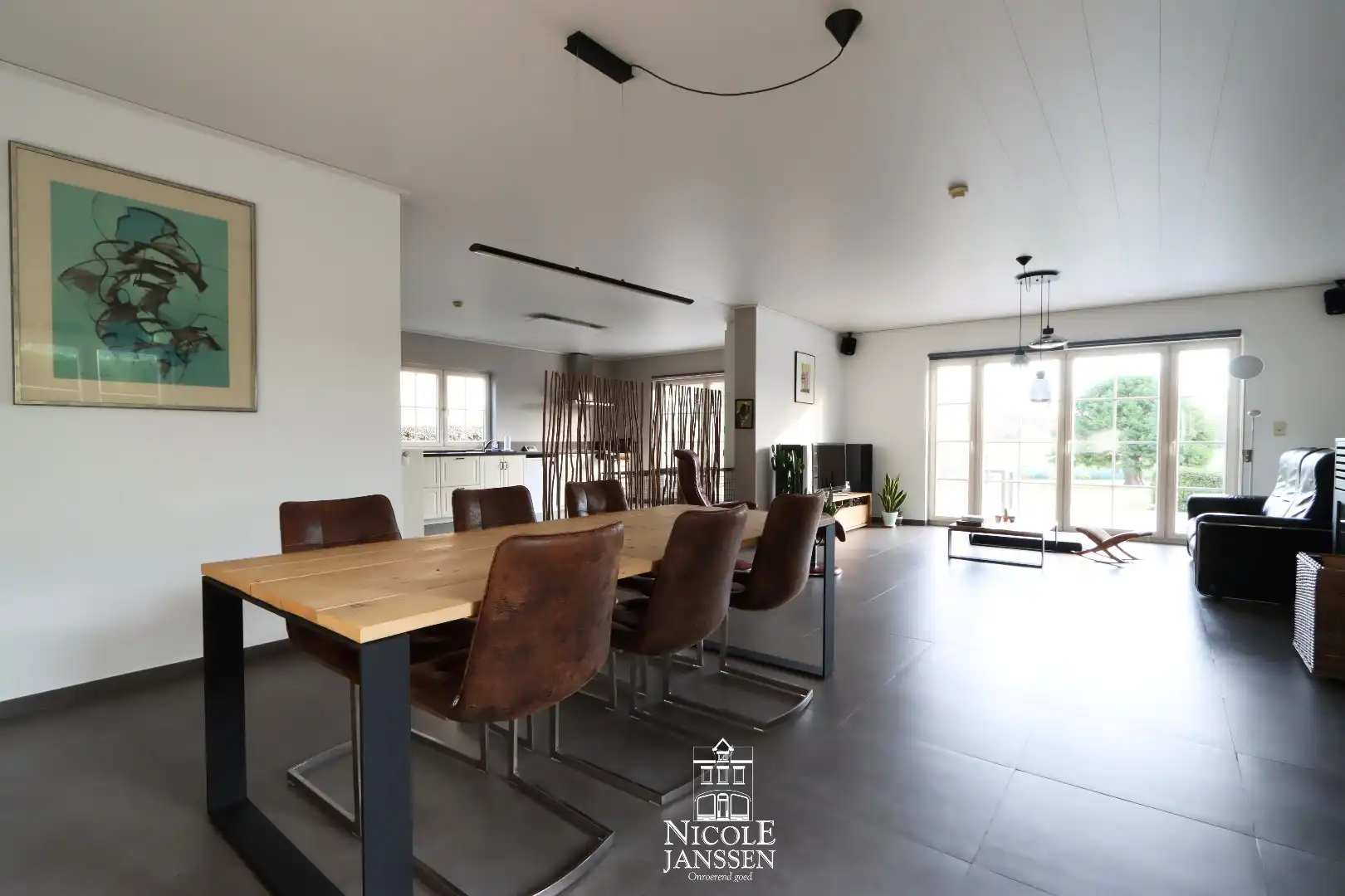 Ruime gezinswoning  foto 8