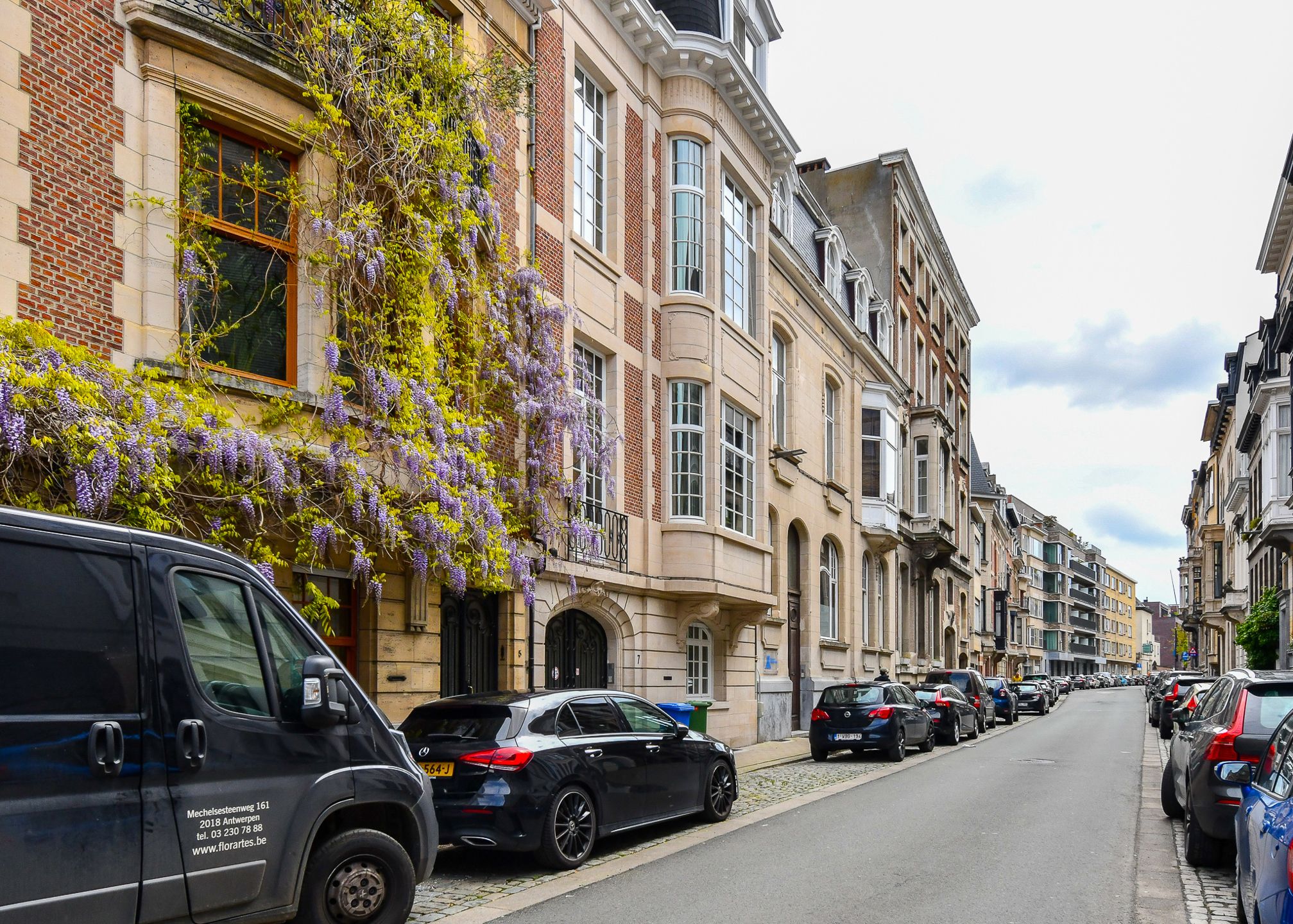 ANTWERPEN-HARMONIE - Een belle époque-appartement in de geliefde Harmoniewijk  foto 11