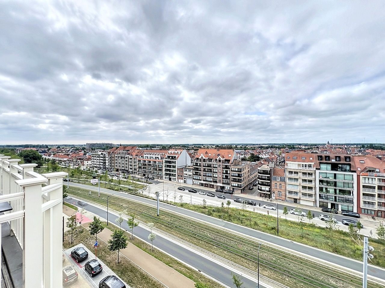 Duplex dakappartement met twee slaapkamers en een mooi, zuidgericht terras – Graaf d'Ursellaan foto 16