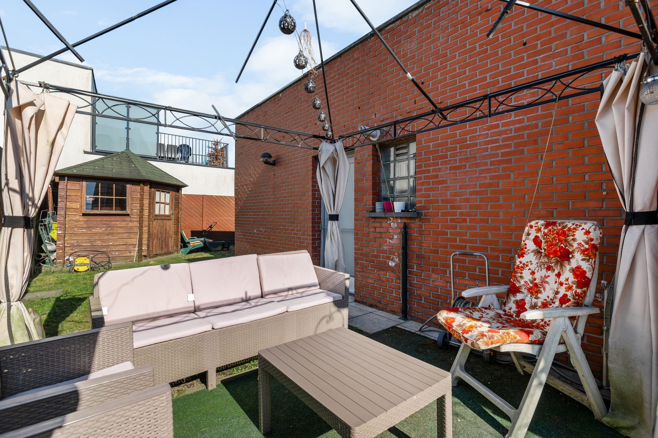 IN OPTIE!!! Instapklare woning met 4 slaapkamers, koer, tuin en garage op 01 are 93 ca foto 24