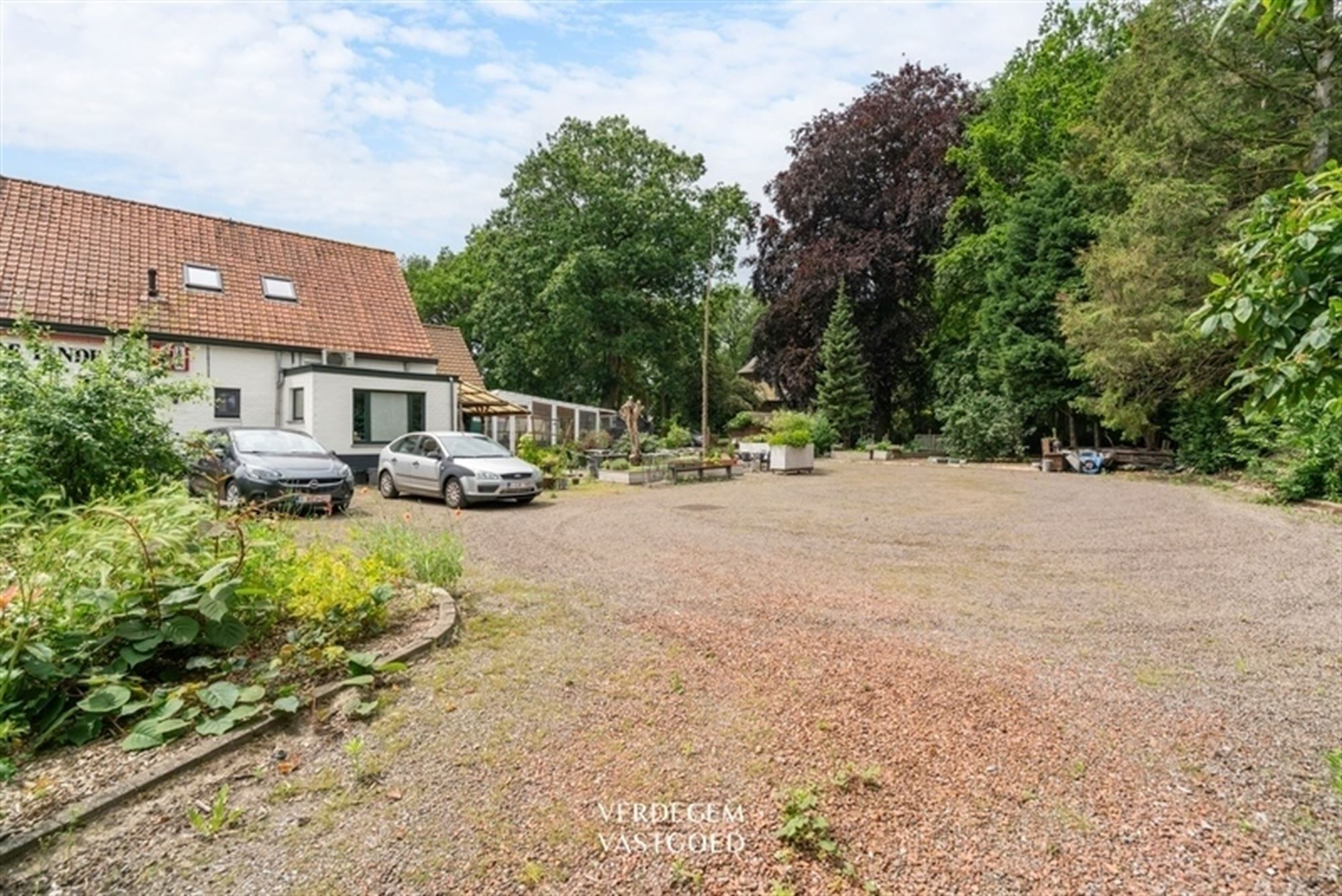 Word eigenaar van een hemels oord, café De Linde aan de prachtige Stoepekapel foto 9