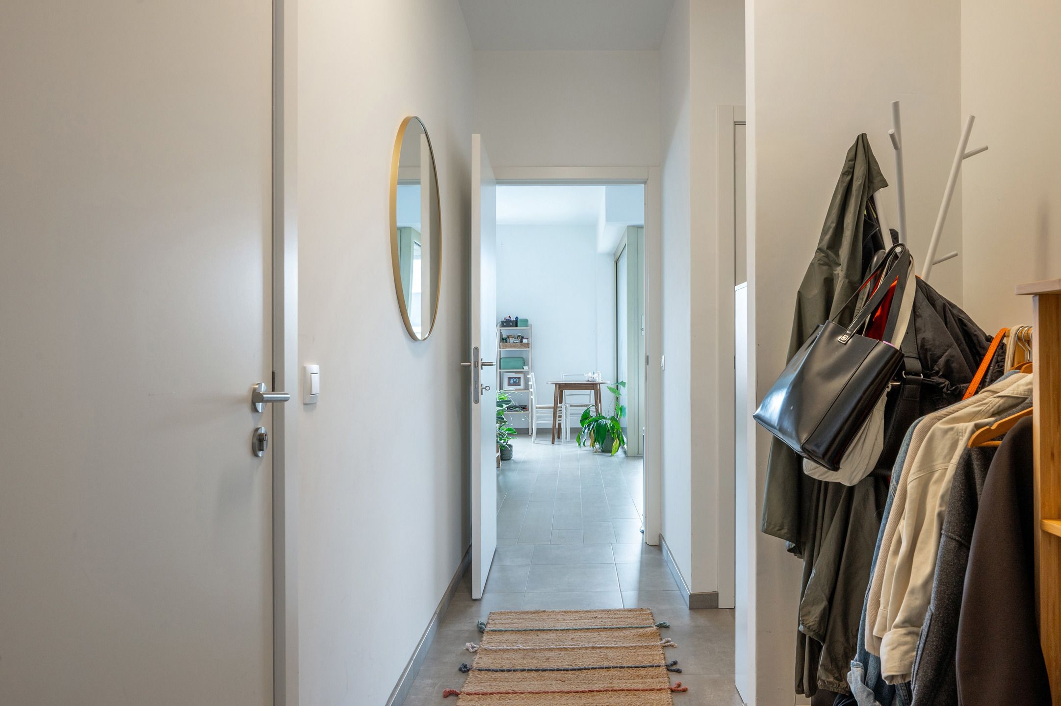 Appartement met 2 slaapkamers aan Turnova foto 2
