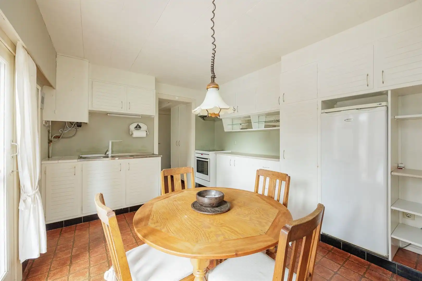 Woning met karakter en eindeloos potentieel foto 3