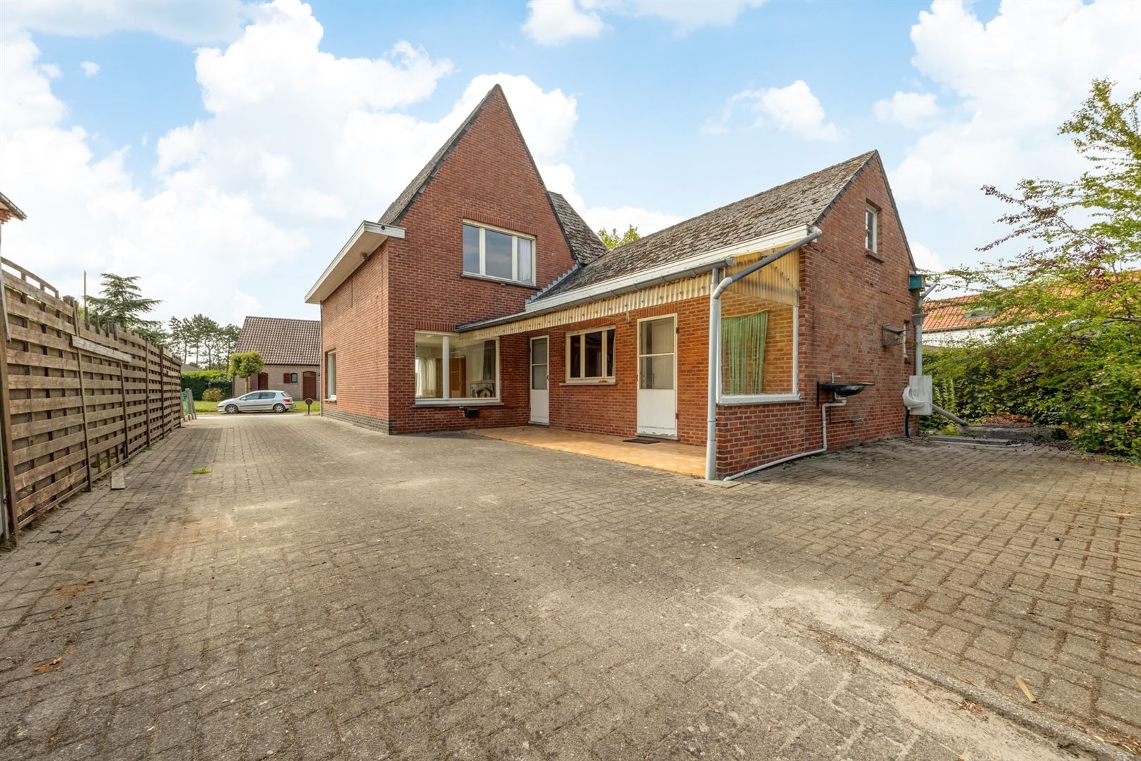 Goed gelegen OB met garage en tuin! foto 15
