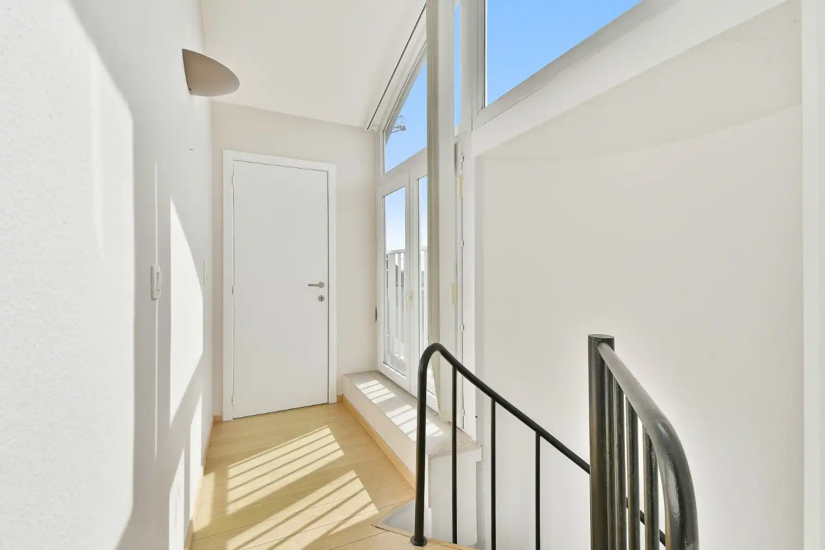 Duplex-appartement met twee ruime slaapkamers en een ruim en intiem terras foto 7