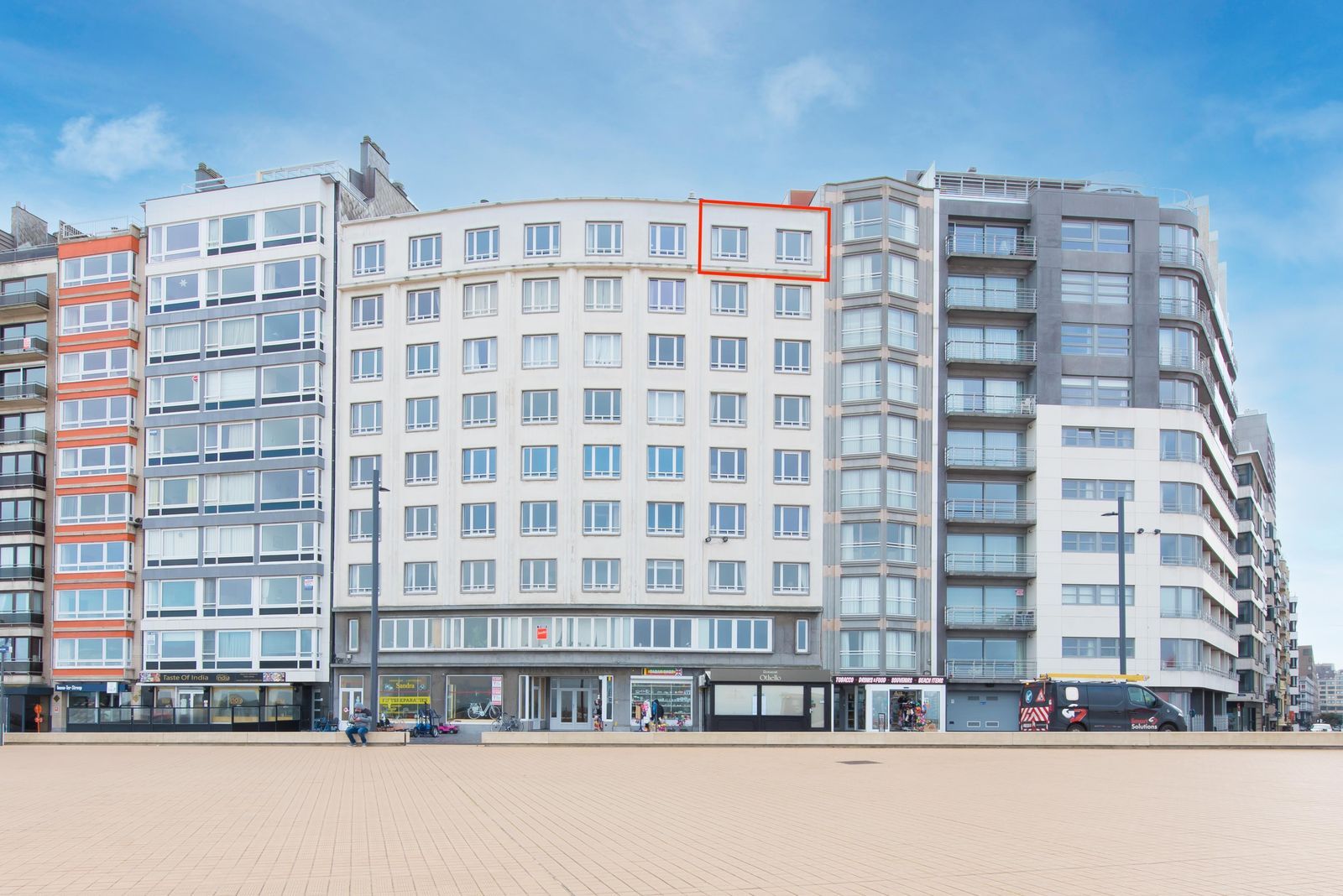 Uitmuntend appartement met frontaal zeezicht en 2 slpk foto 19