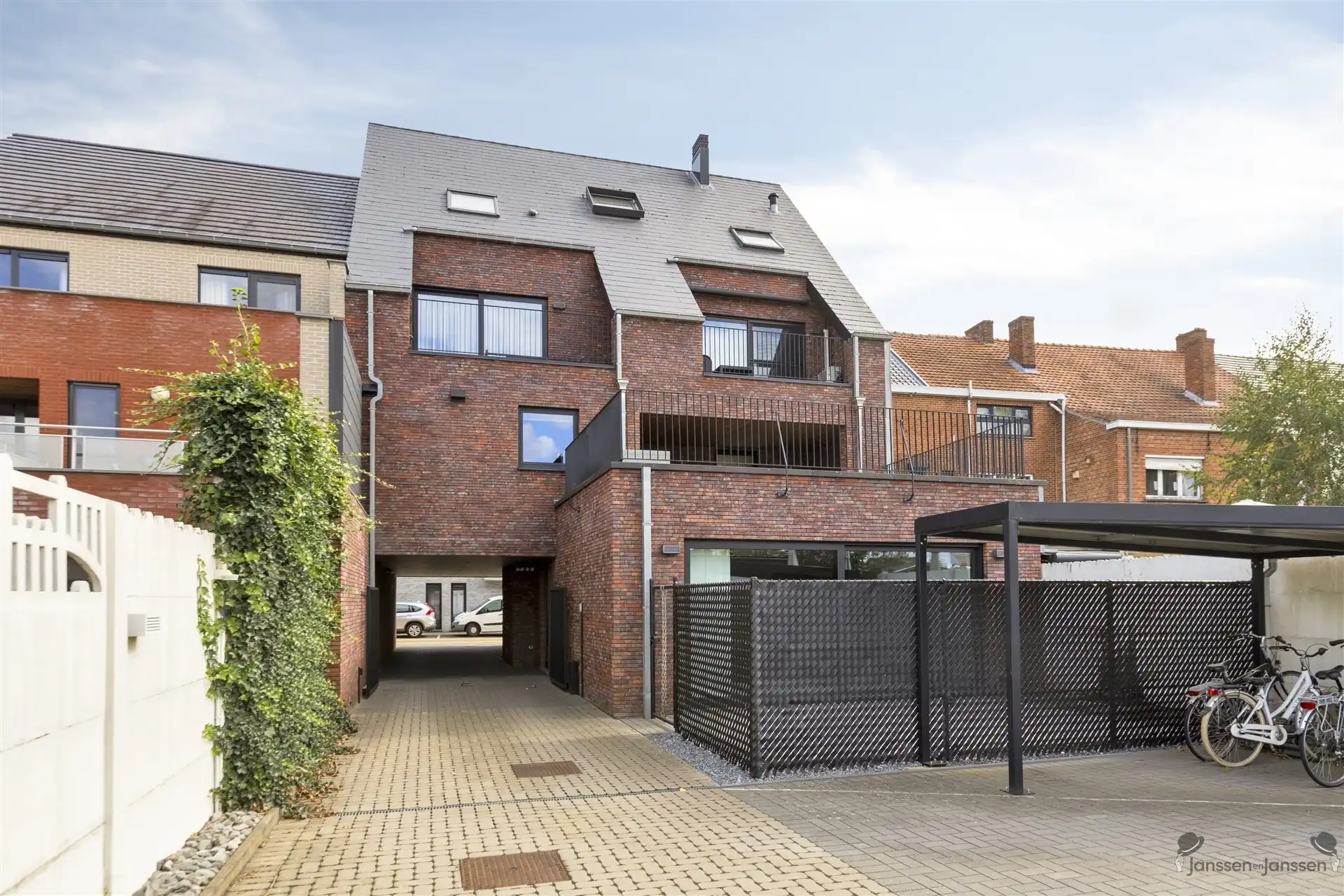 Instapklaar energiezuinig gelijkvloers appartement met 3 slaapkamers te Tessenderlo-Ham foto 22