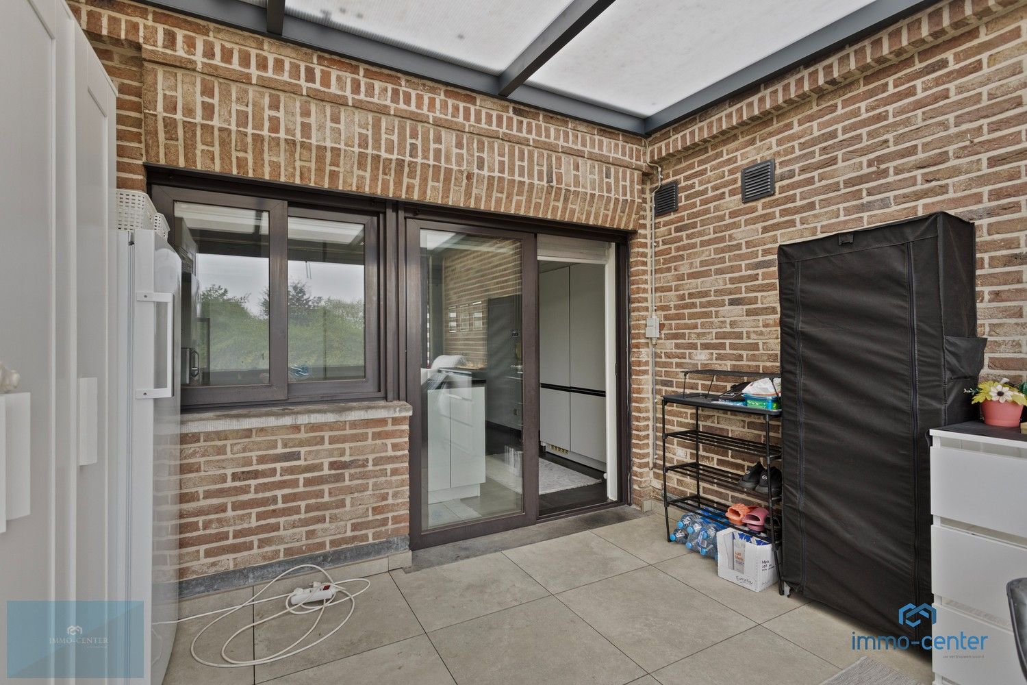 Volledig gerenoveerd 2-slpk appartement met groot terras – Tweede verdiep zonder gemeenschappelijke kosten foto 10