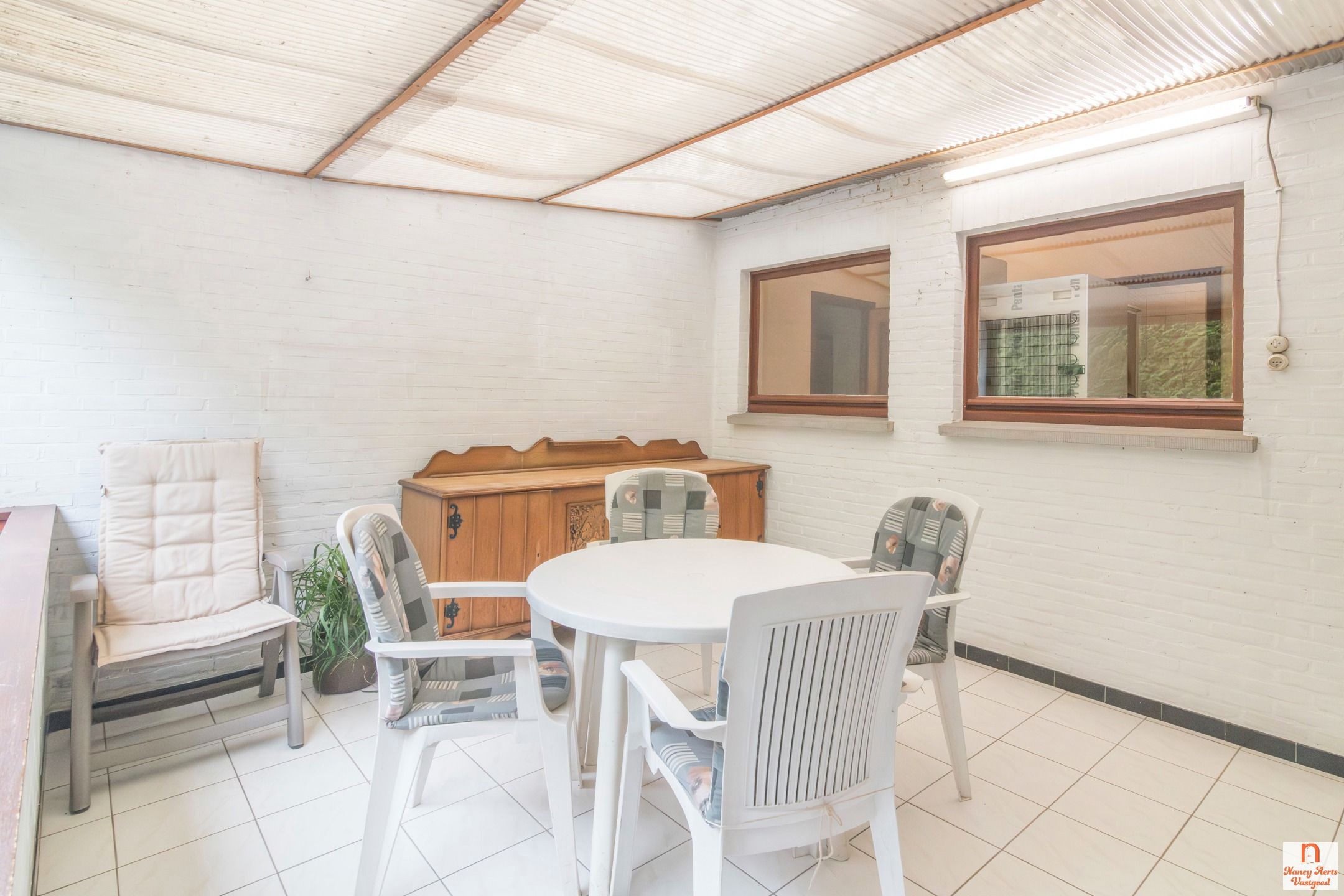 Ruime woning met 4 slaapkamers en uitbreidingsmogelijkheden foto 40