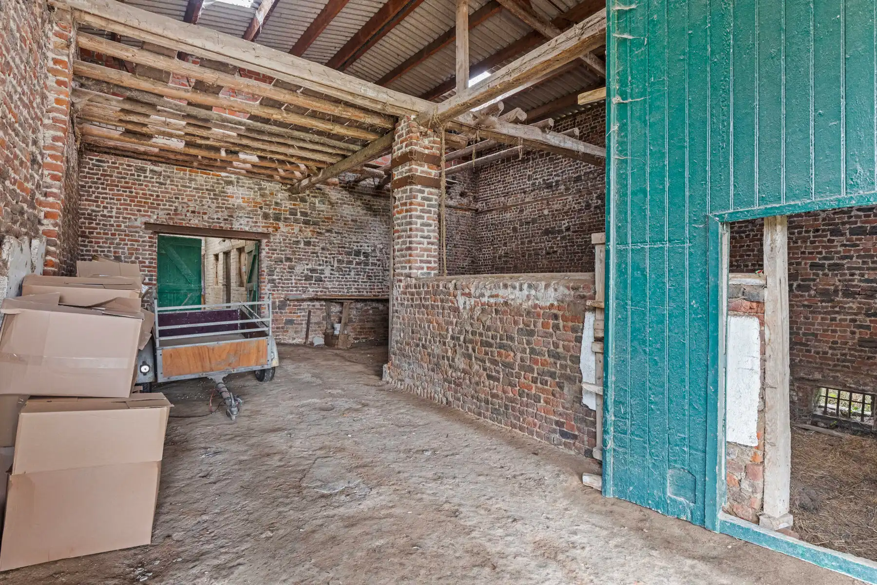 Authentieke hoeve + perceel bouwgrond foto 16