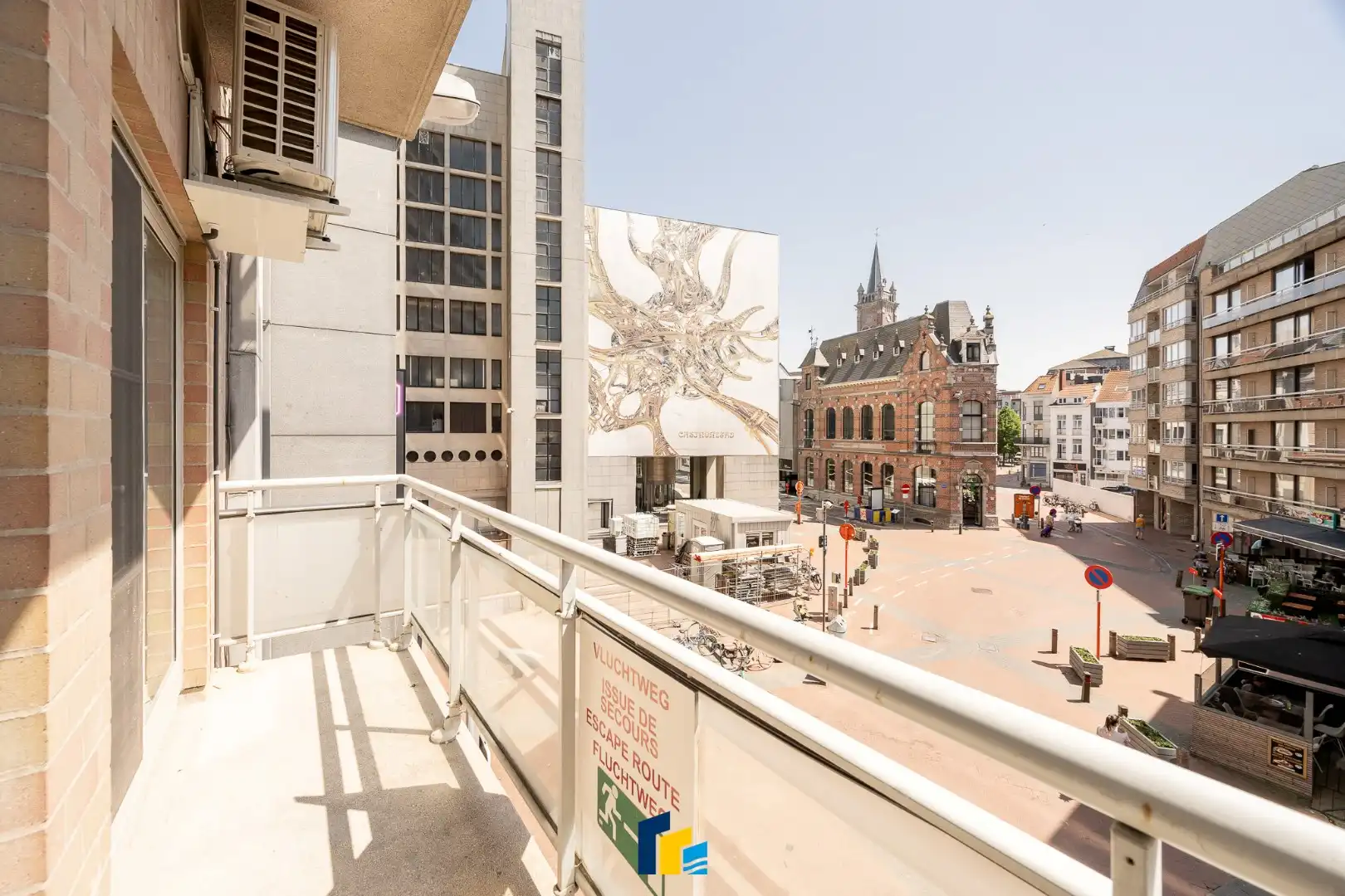 Volledig gerenoveerde duplex met 2 terrassen  foto 3
