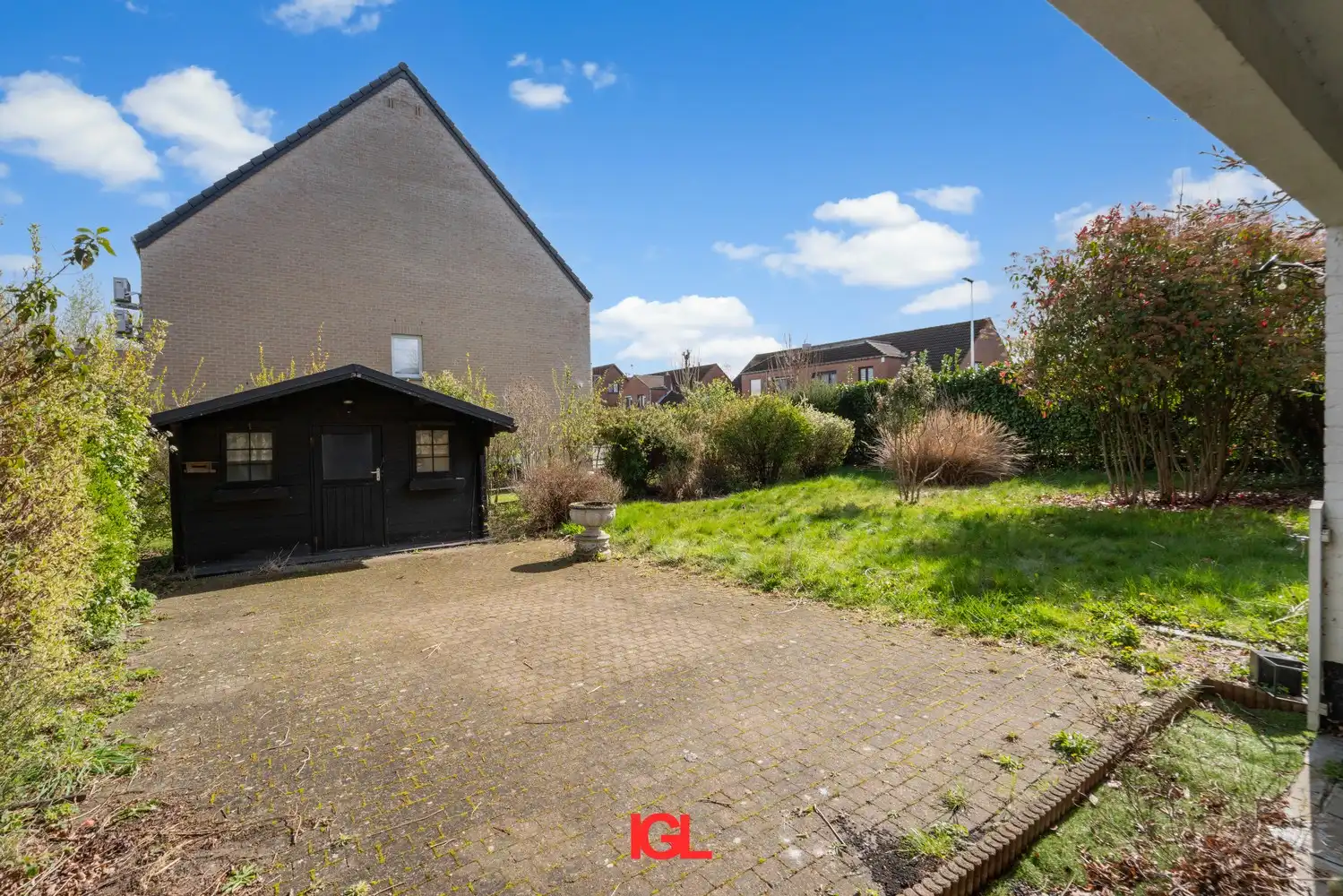 3 gevel woning met 2 slaapkamers, garage en tuin! foto 22