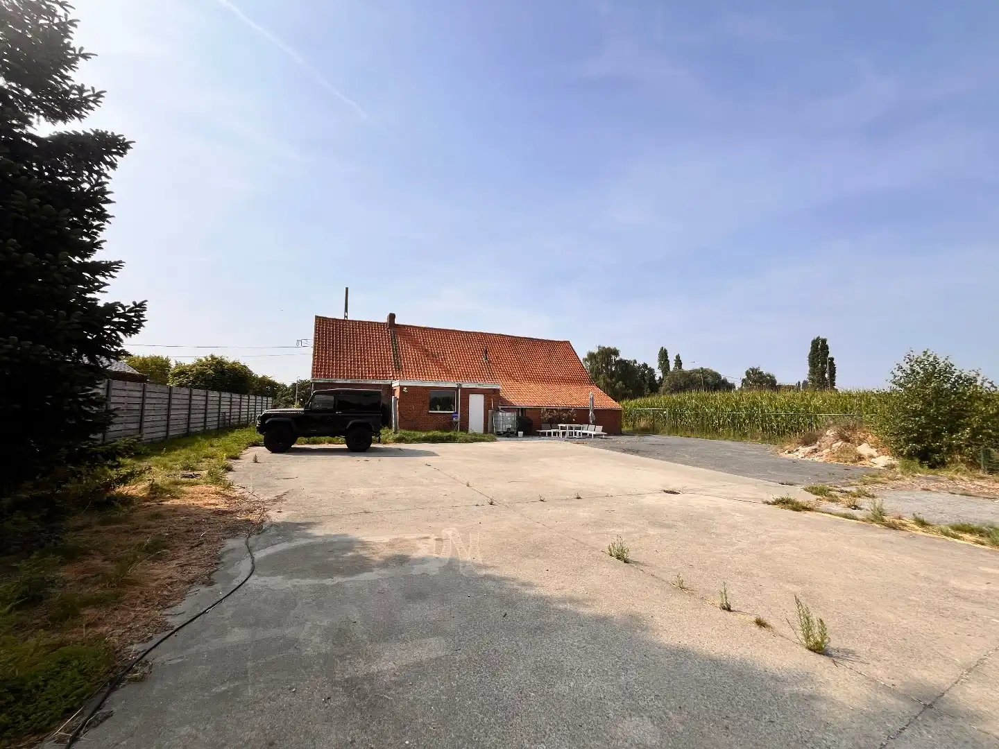Ruim perceel (2028 m2)met renovatiepand en vergunde loods in Ingelmunster foto 5