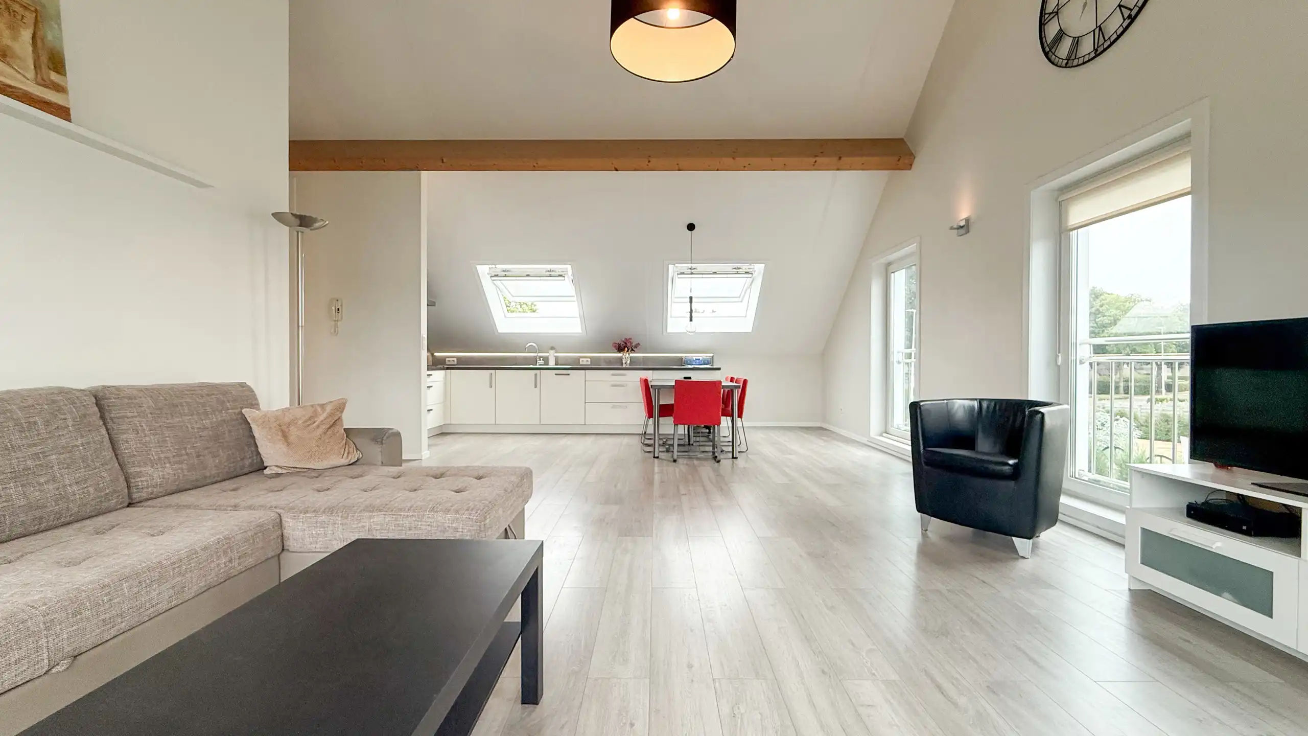 Multifunctionele woning met unieke benedenverdieping!  foto 22