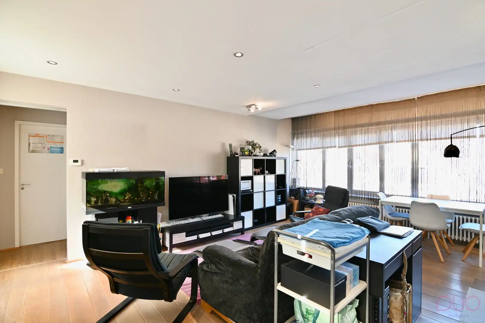 Centraal gelegen appartement met drie slaapkamers en terras foto 2