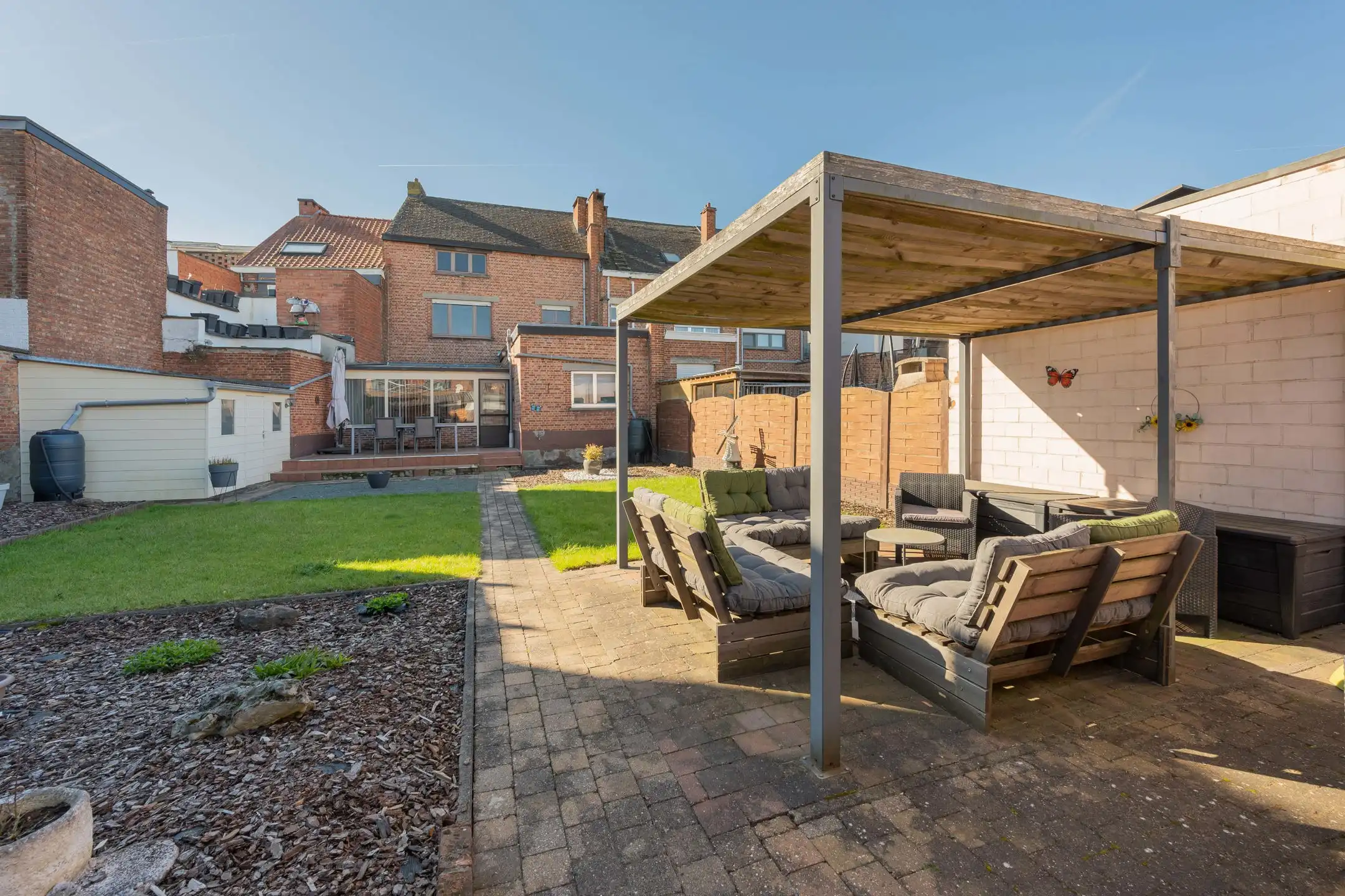 Charmante gezinswoning met garage in hartje Willebroek foto 9