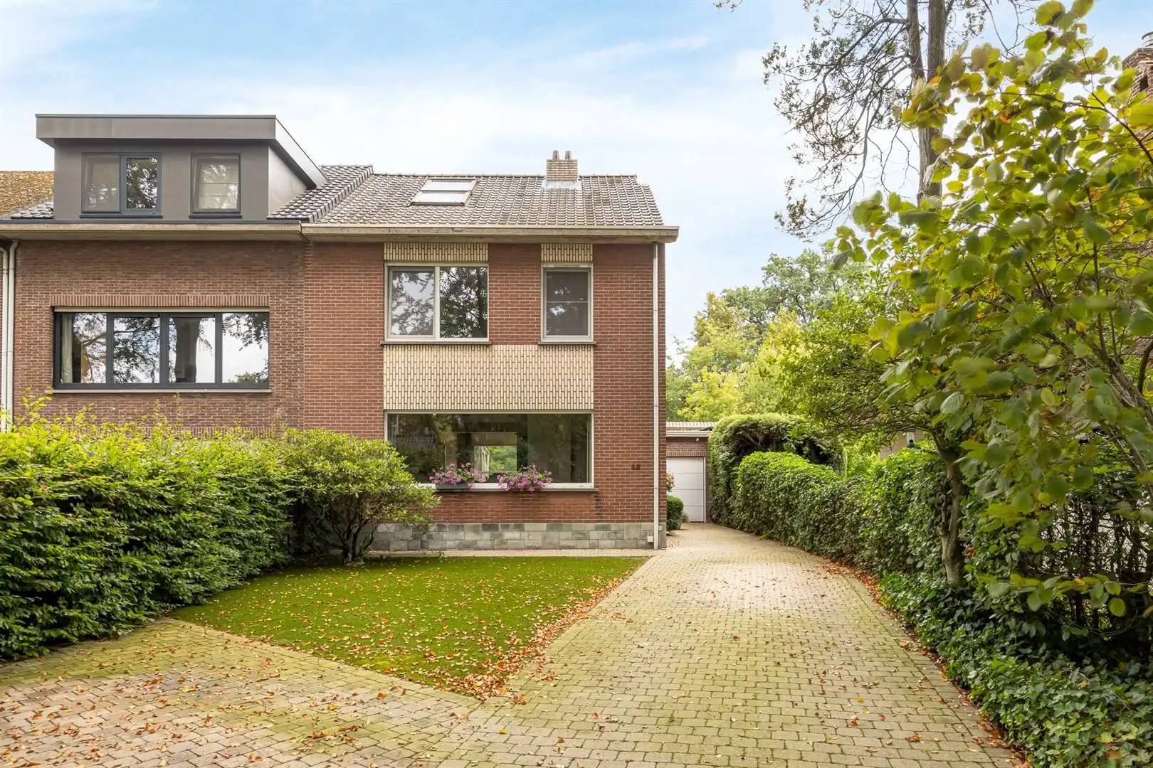 Ruime halfopen woning in het groene Mariaburg-Brasschaat foto 25