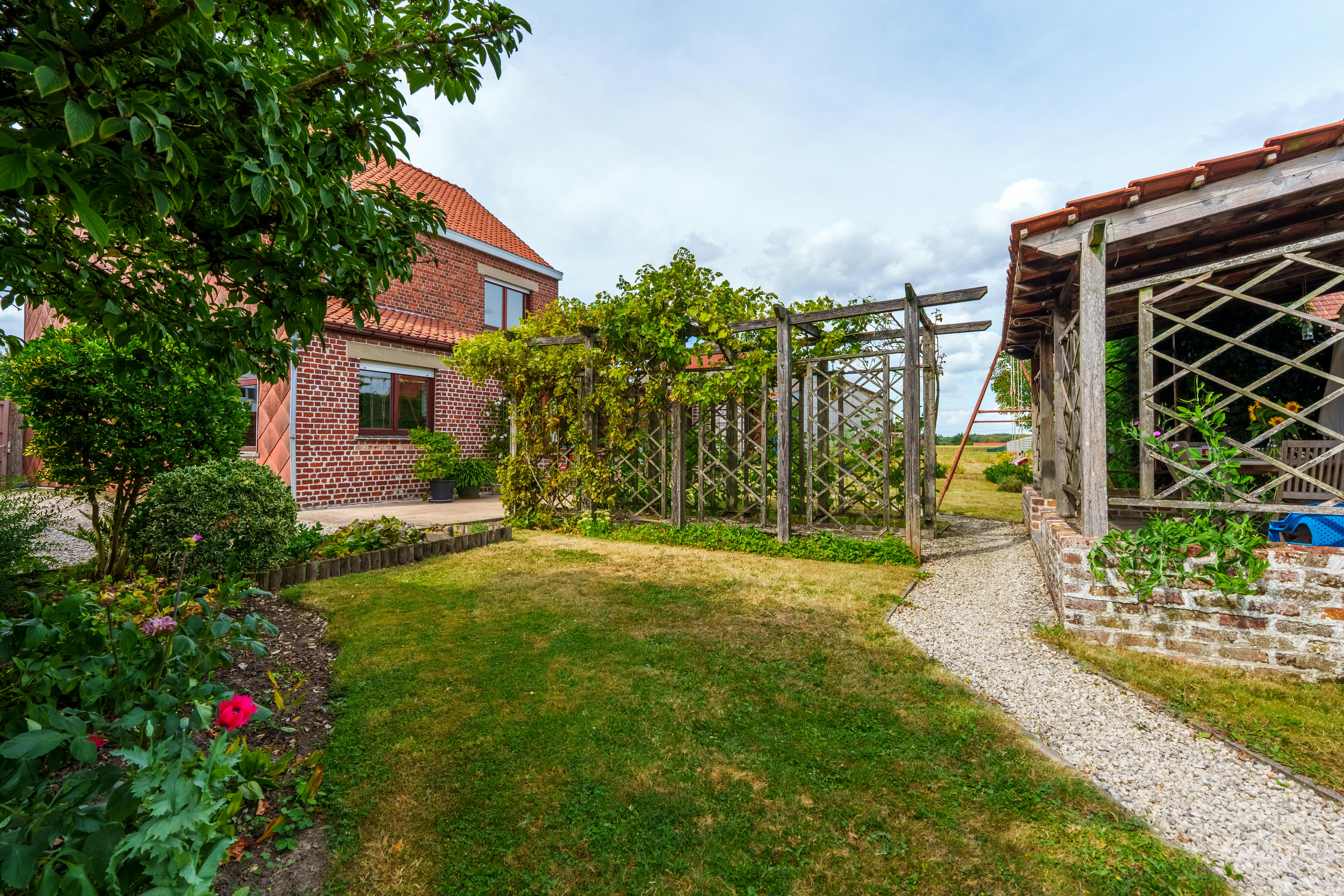 Woning met loods op 9.807m² te Geluveld  foto 12