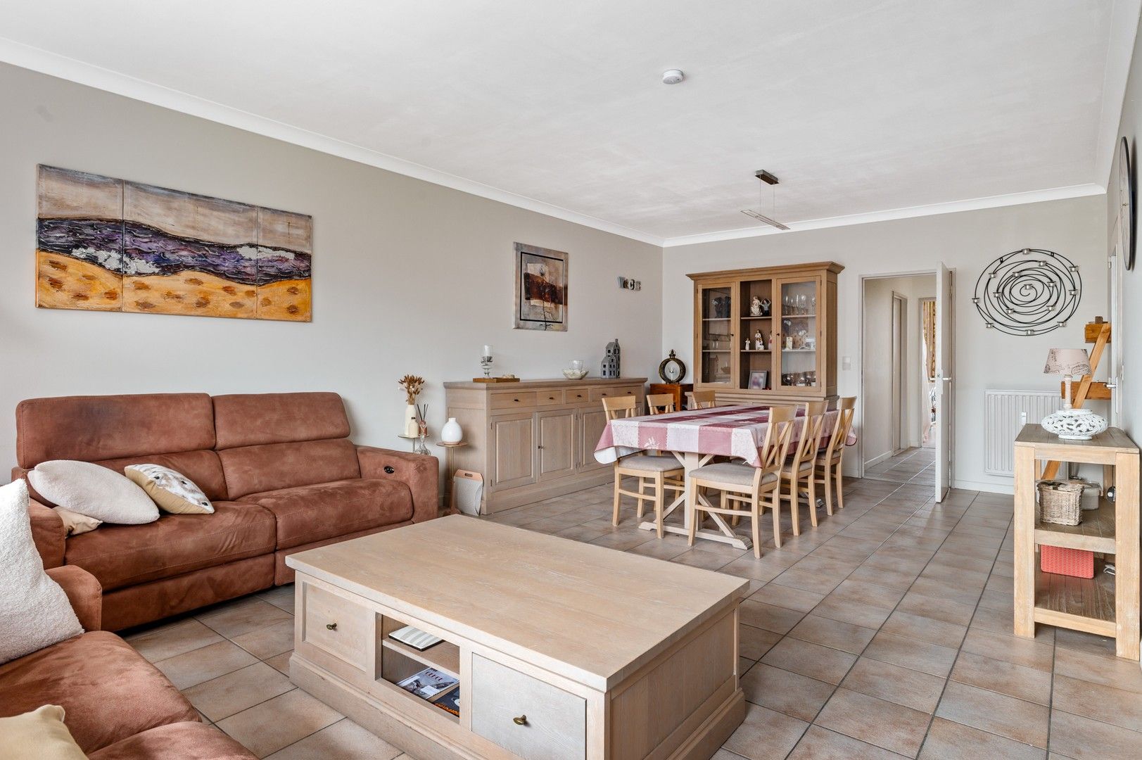 Ruim lichtrijk appartement met 2 slpk, lift en 2 terrassen foto 5