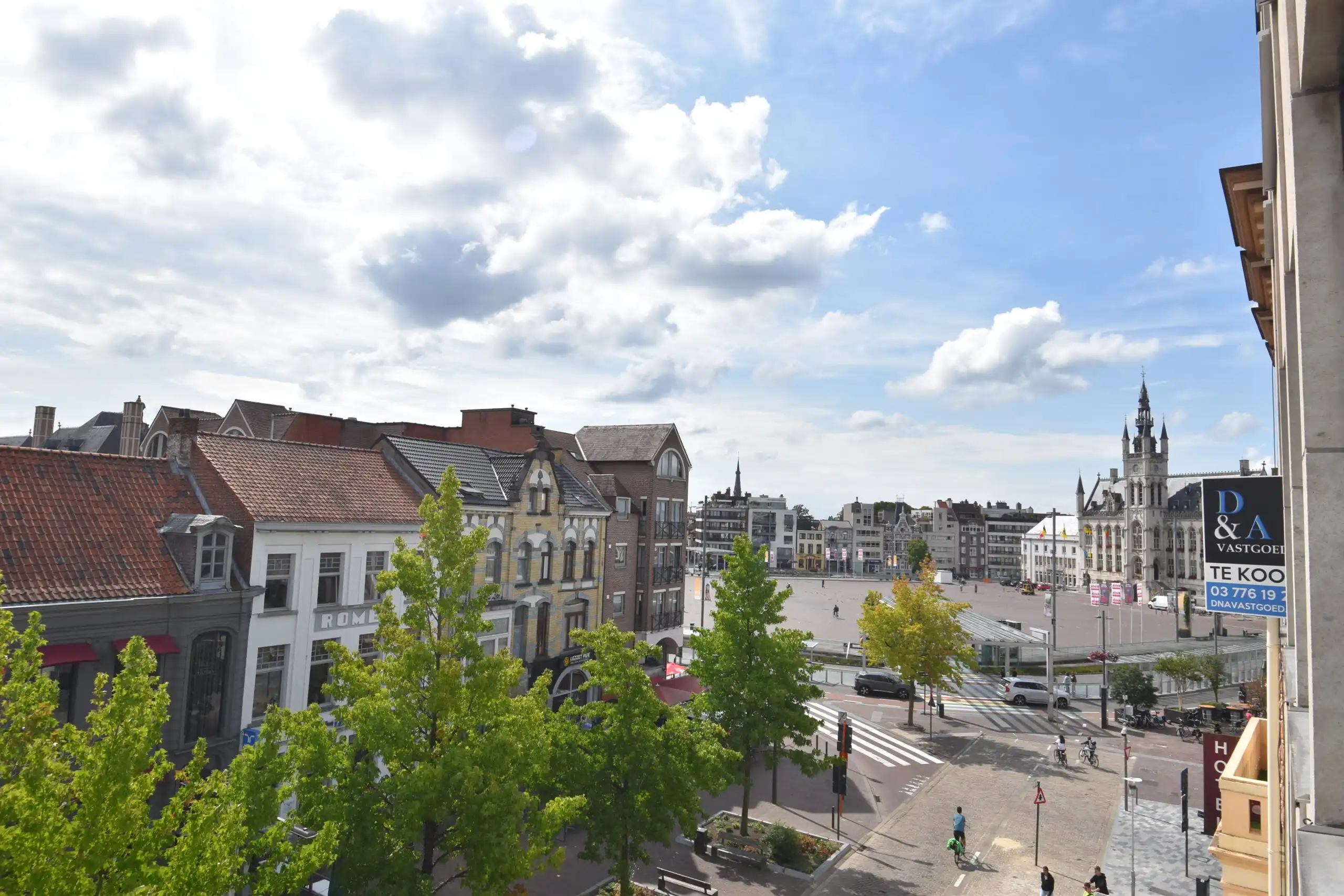2-slaapkamerappartement op toplocatie in Sint-Niklaas foto 2