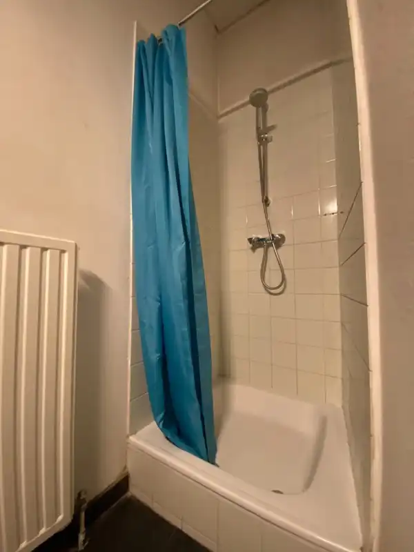 Super charmant 1 slaapkamer appartement op de 2° V in 'Cleyn Antwerpen'. foto 9